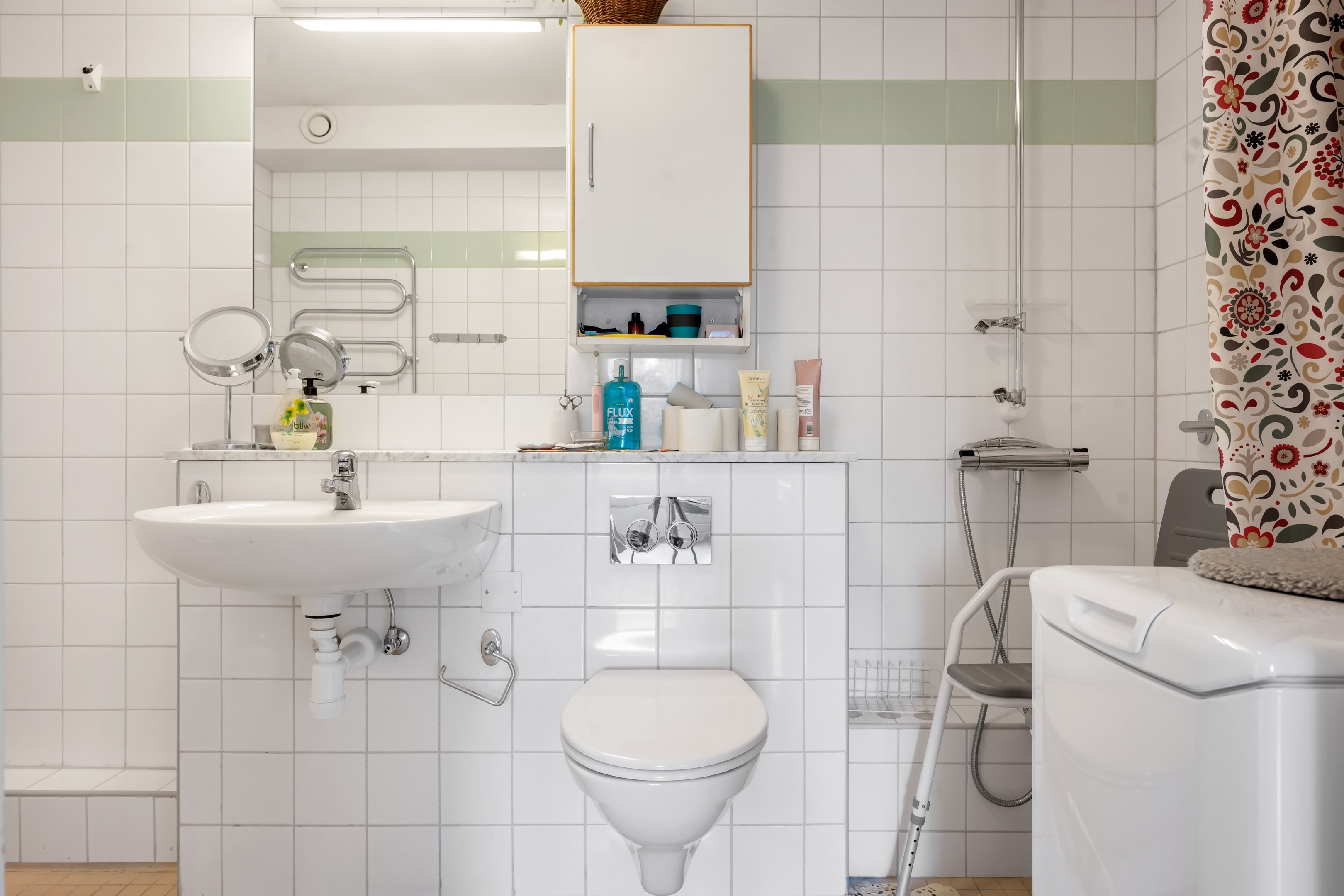 Bostadsbild från Stenbrohultsvägen 107, Till salu i Sävja, Uppsala
