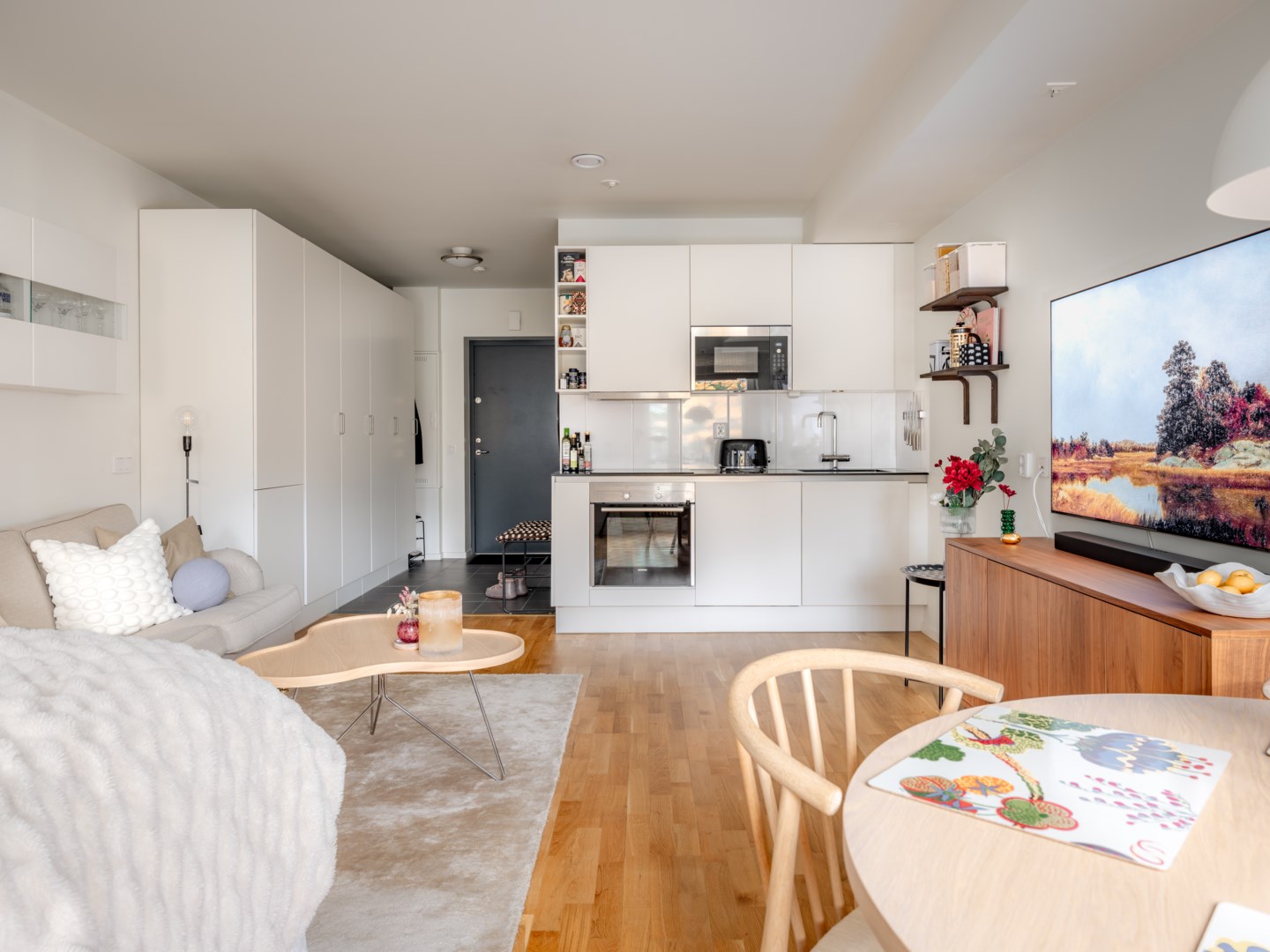 Bostadsbild från Stjernströms väg 3, Till salu i Örnsberg/Axelsberg, Stockholm