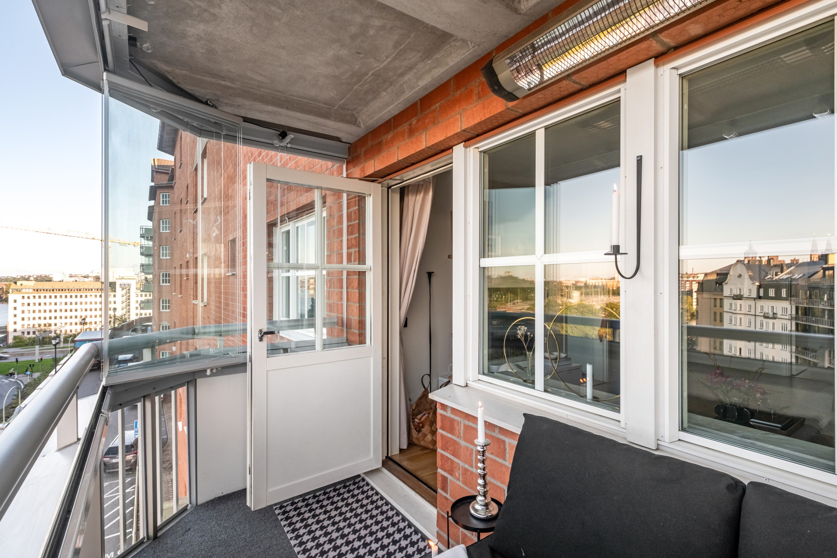 Bostadsbild från Katrinebergsbacken 22, 3 tr, Såld i Liljeholmen, Stockholm