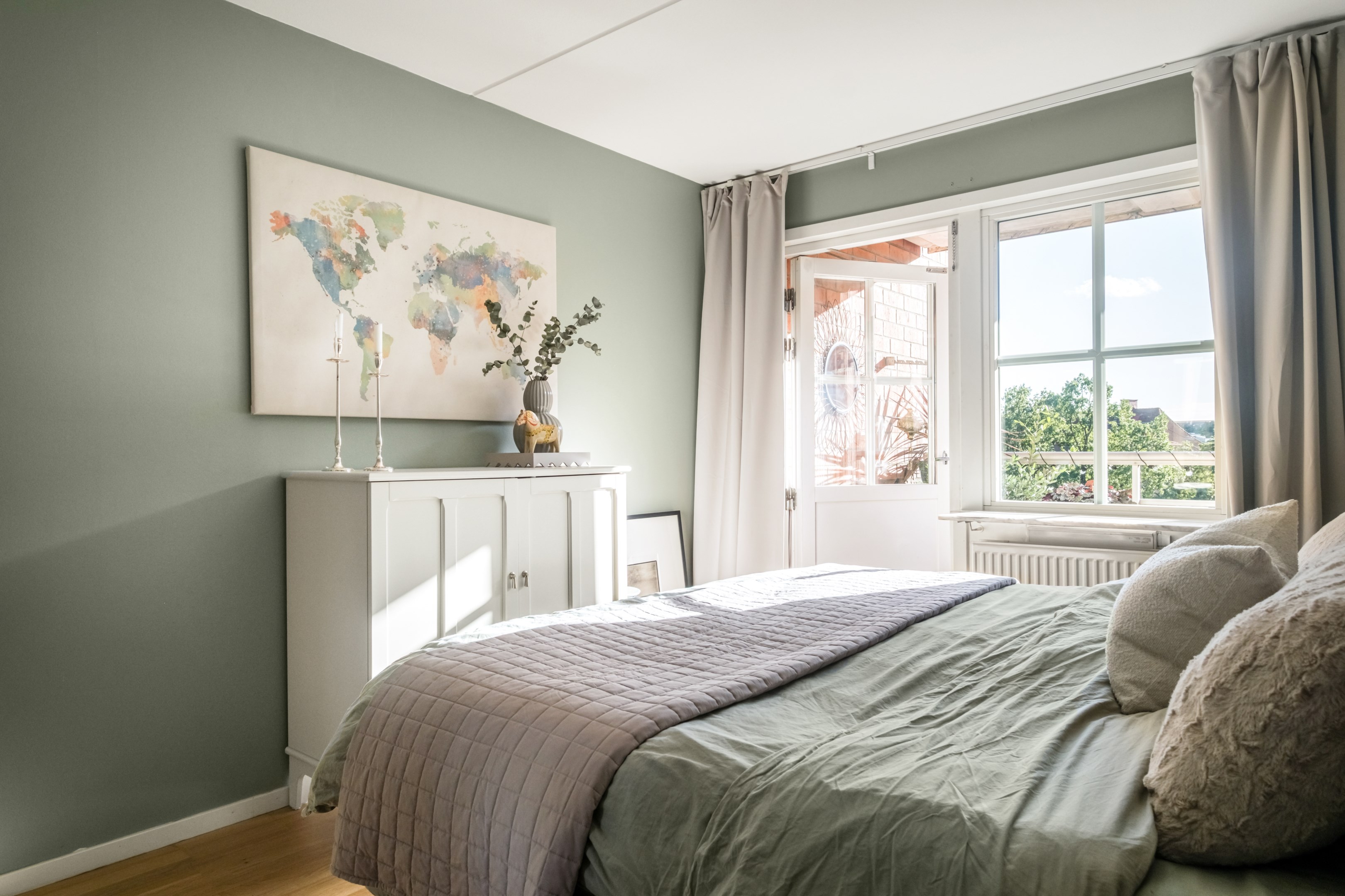 Bostadsbild från Katrinebergsbacken 22, 3 tr, Såld i Liljeholmen, Stockholm