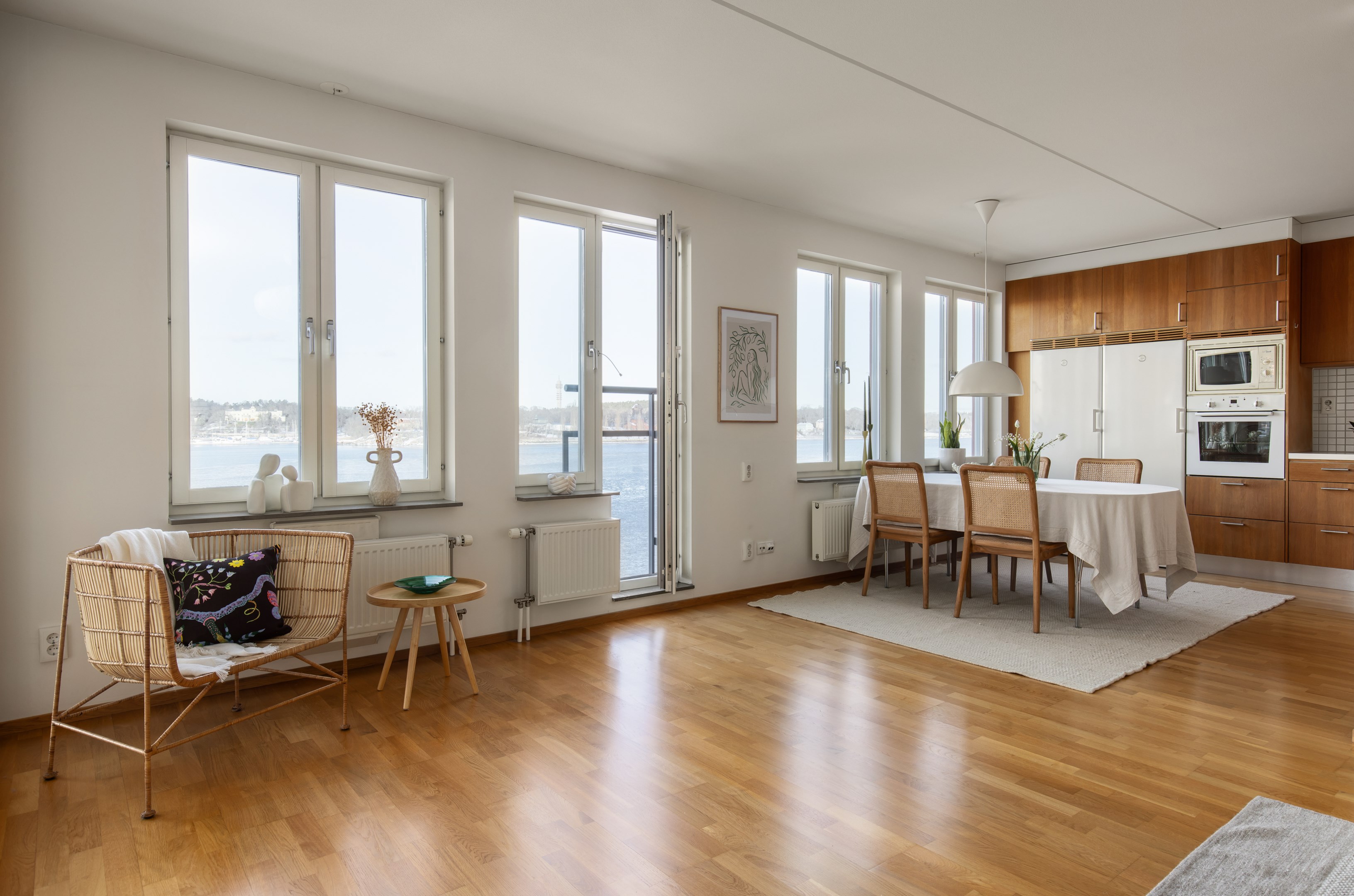 Bostadsbild från Saltsjöqvarns Kaj 3, Till salu i Saltsjöqvarn, Nacka