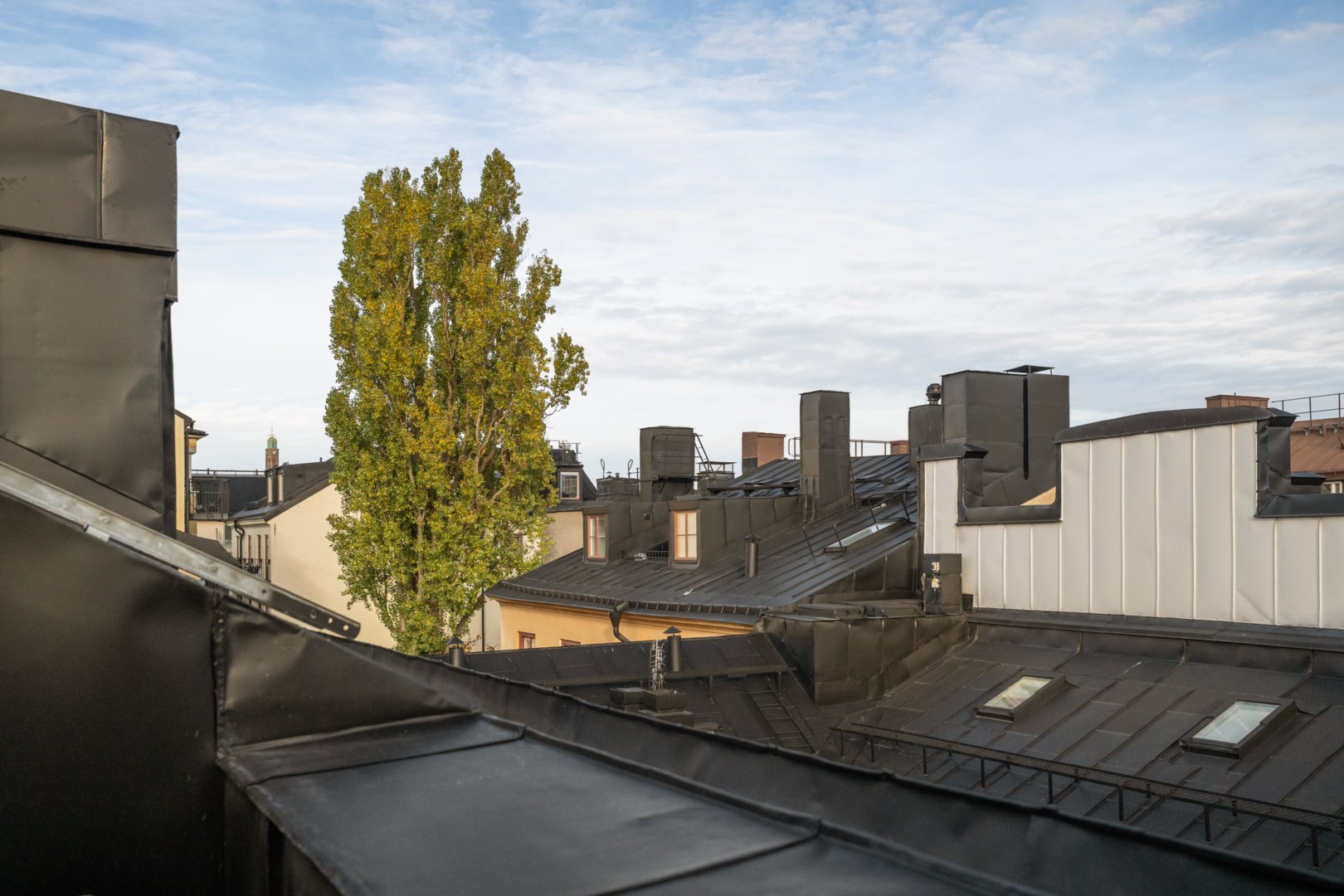 Bostadsbild från Johannesgatan 2, Till salu i Norrmalm, Stockholm