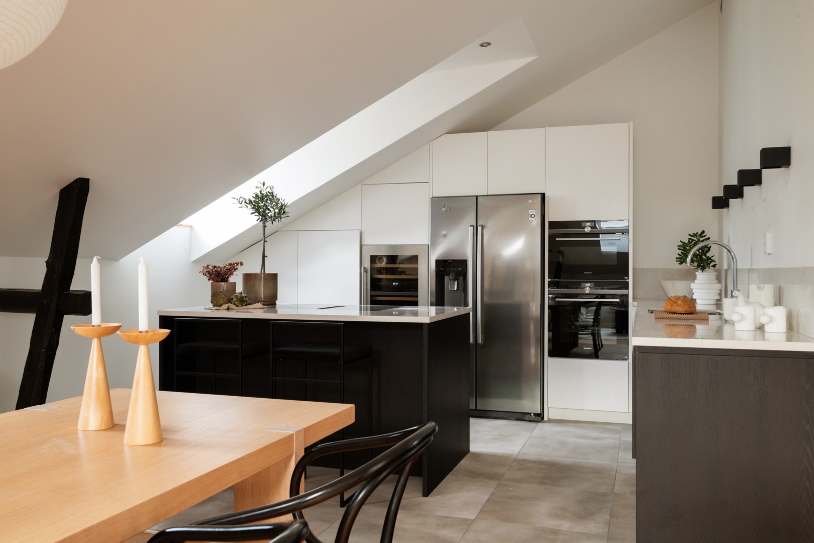 Bostadsbild från Johannesgatan 2, Till salu i Norrmalm, Stockholm