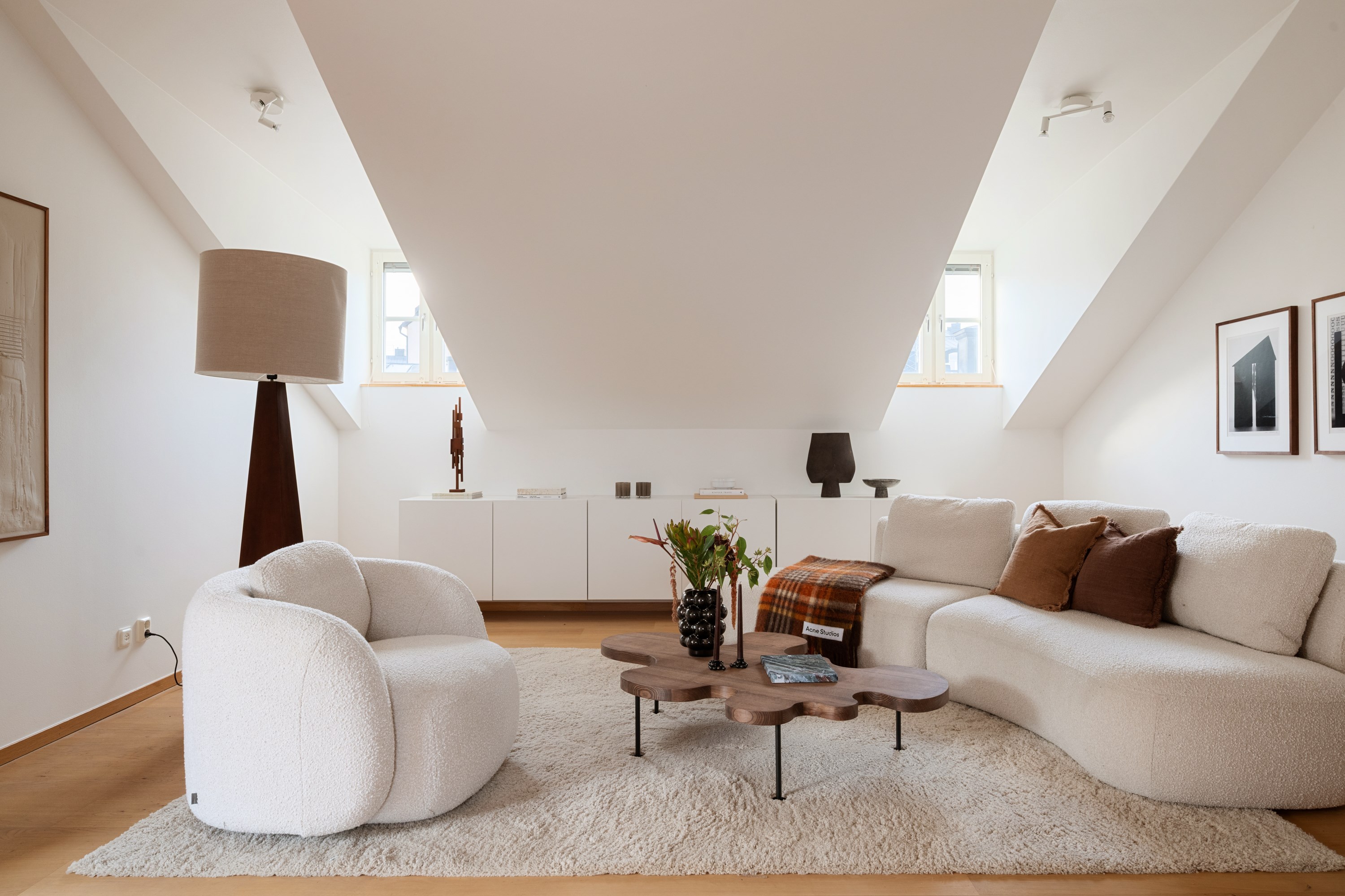 Bostadsbild från Johannesgatan 2, Såld i Norrmalm, Stockholm