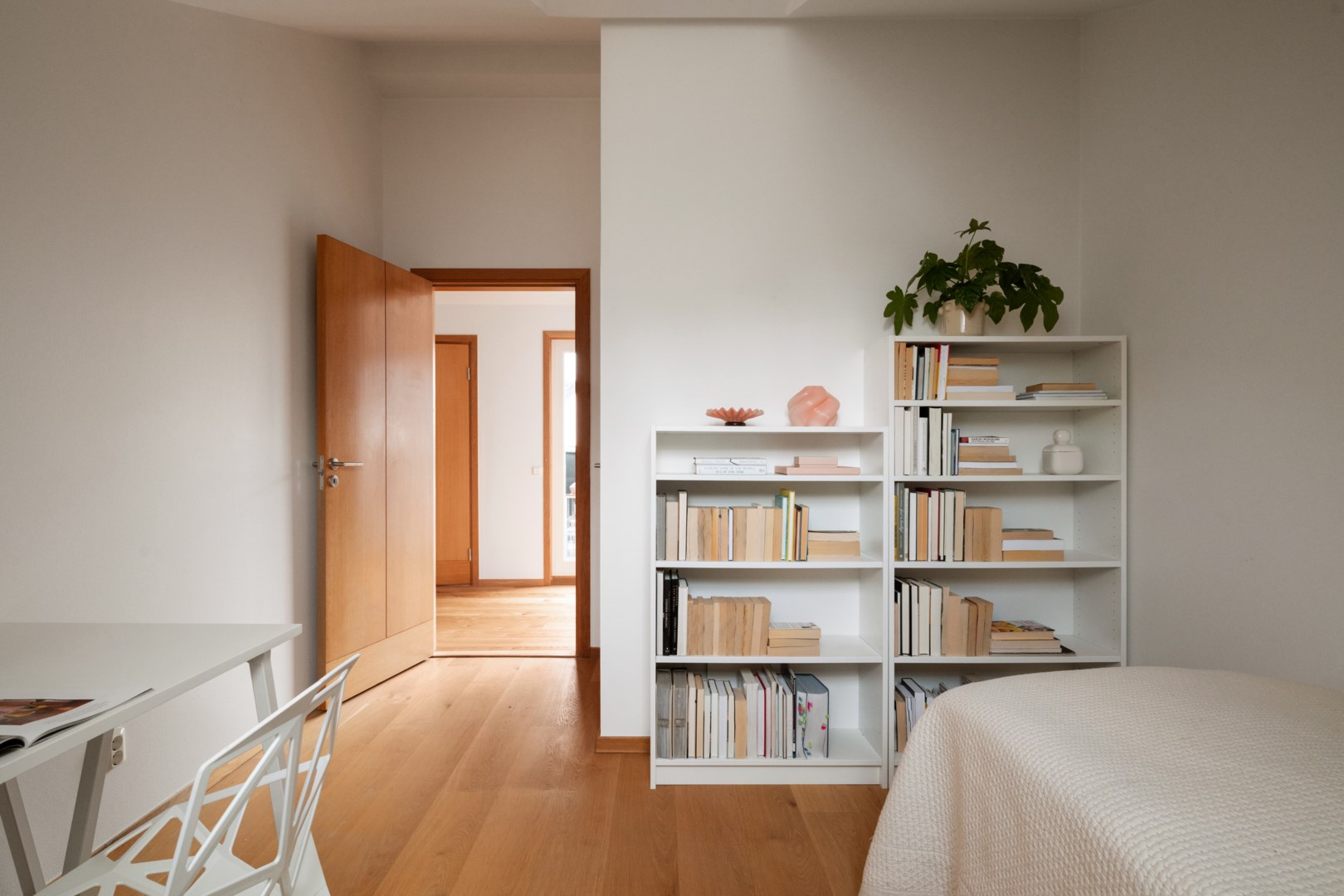 Bostadsbild från Johannesgatan 2, Till salu i Norrmalm, Stockholm