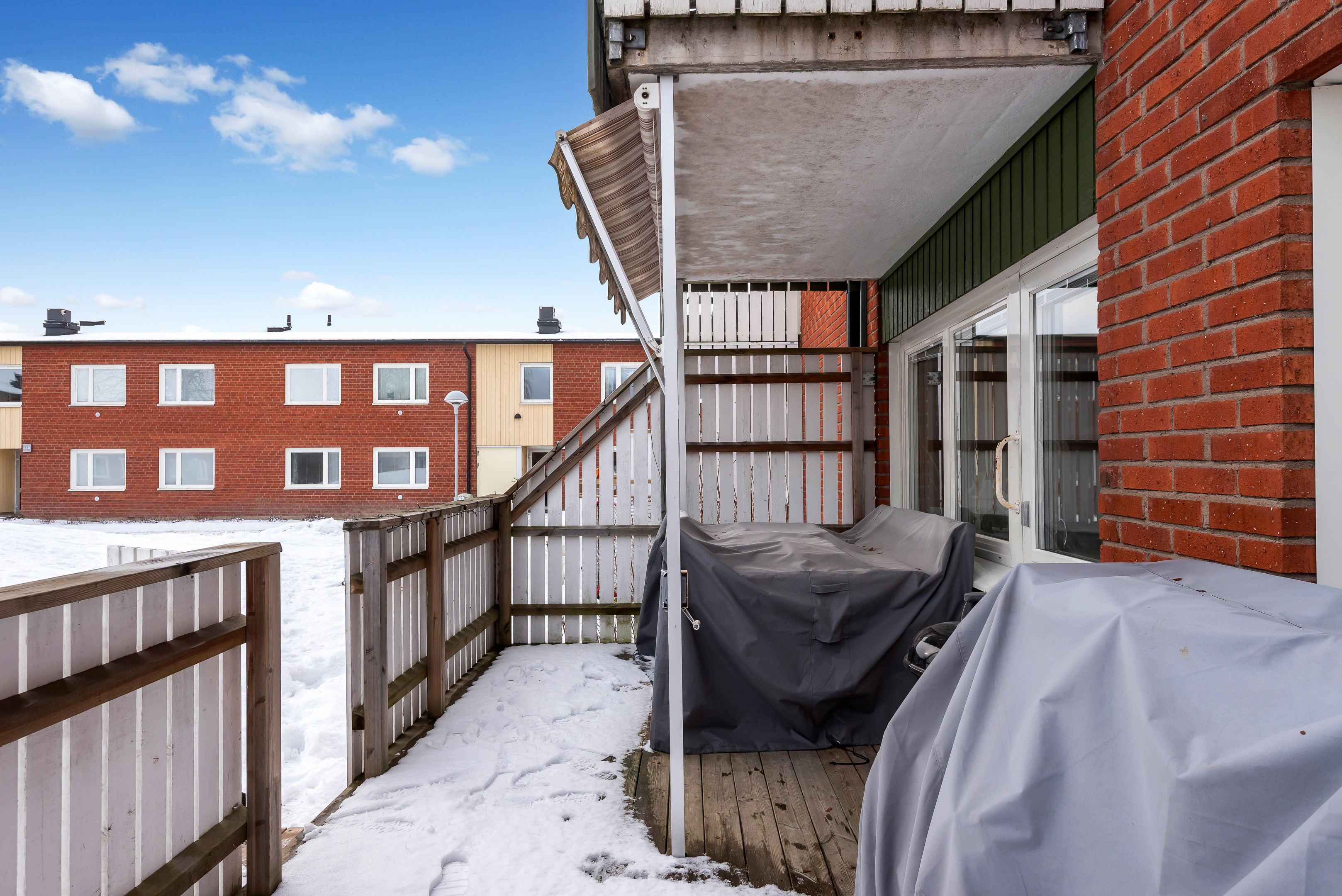 Bostadsbild från Körvelgatan 35B, Såld i Årsta, Uppsala