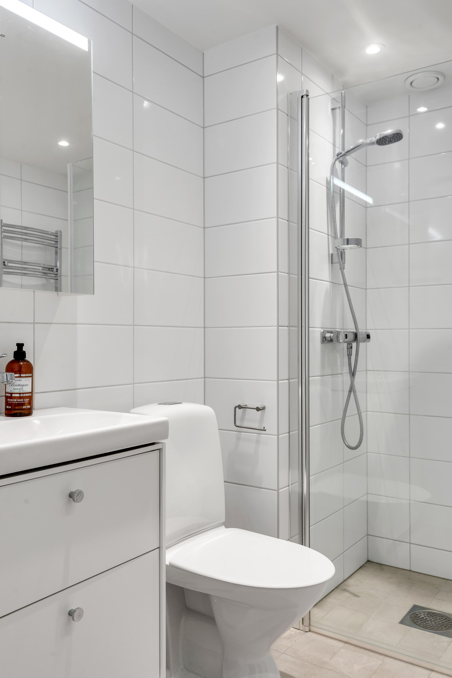 Bostadsbild från Körvelgatan 35B, Såld i Årsta, Uppsala