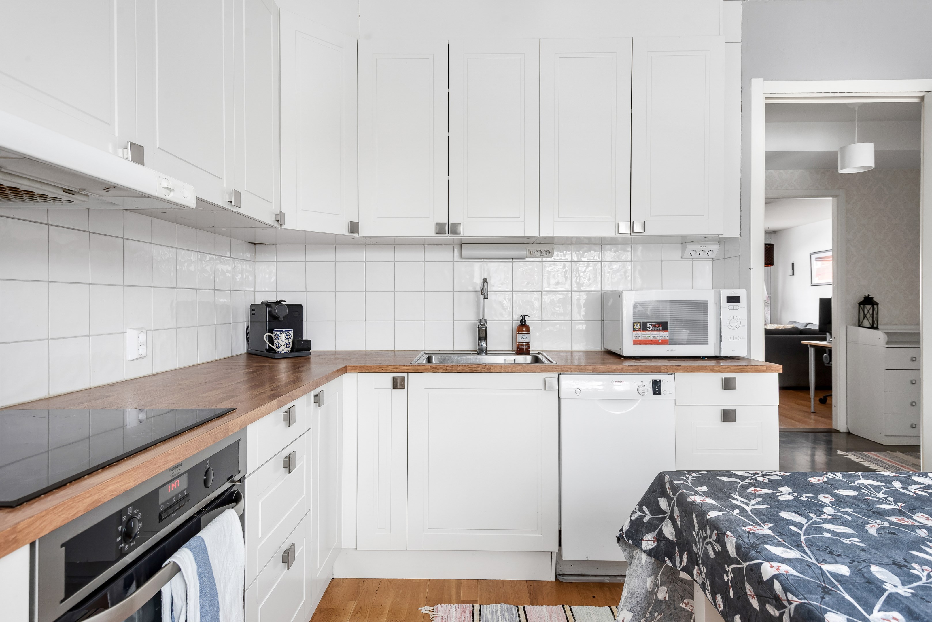 Bostadsbild från Körvelgatan 35B, Såld i Årsta, Uppsala