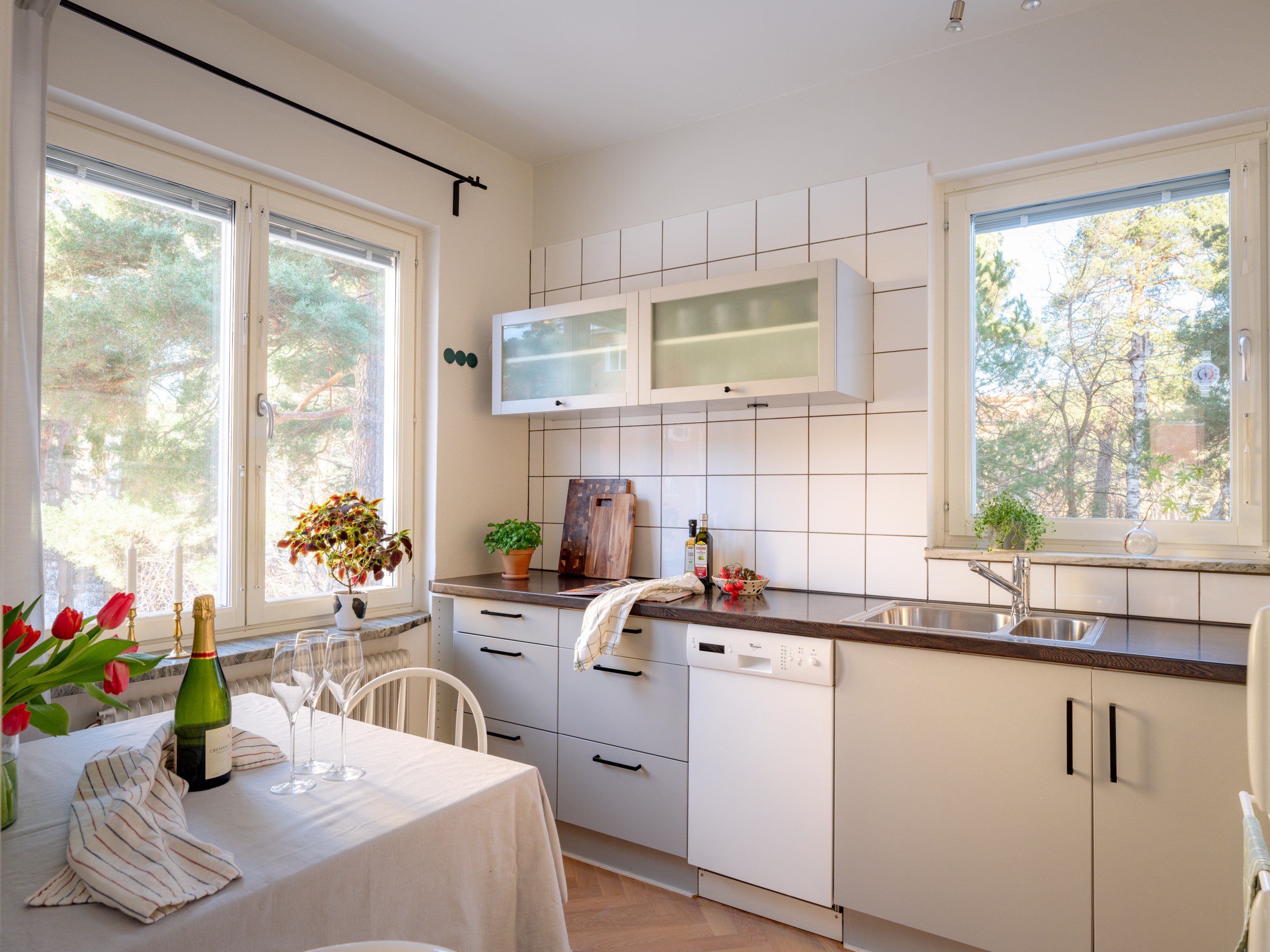 Bostadsbild från Inteckningsvägen 66, Såld i Hägerstensåsen, Stockholm