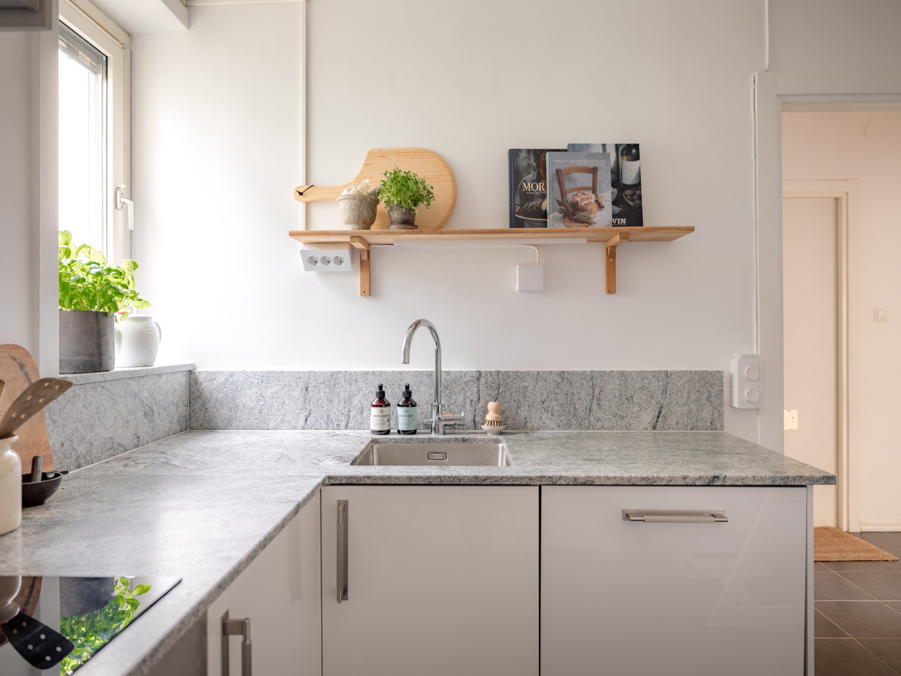 Bostadsbild från Bäckvägen 44, Kommande i Midsommarkransen, Stockholm