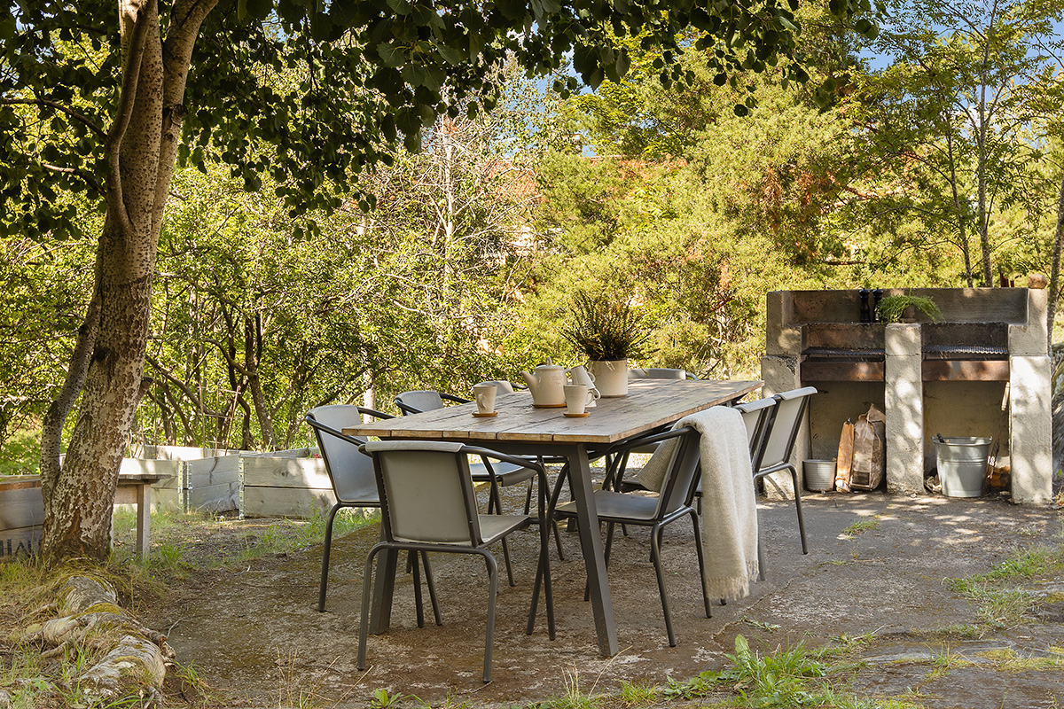 Bostadsbild från Bäckvägen 44, Kommande i Midsommarkransen, Stockholm