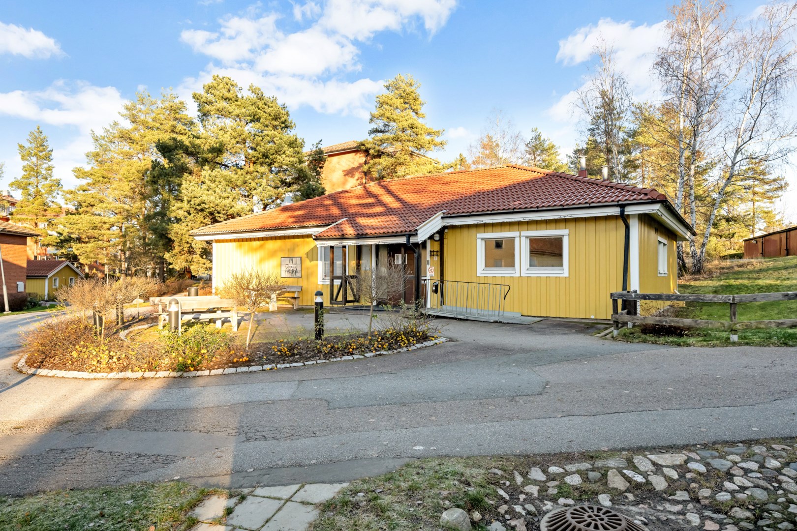 Bostadsbild från Bergslagsresan 3, Till salu i Sävja, Uppsala