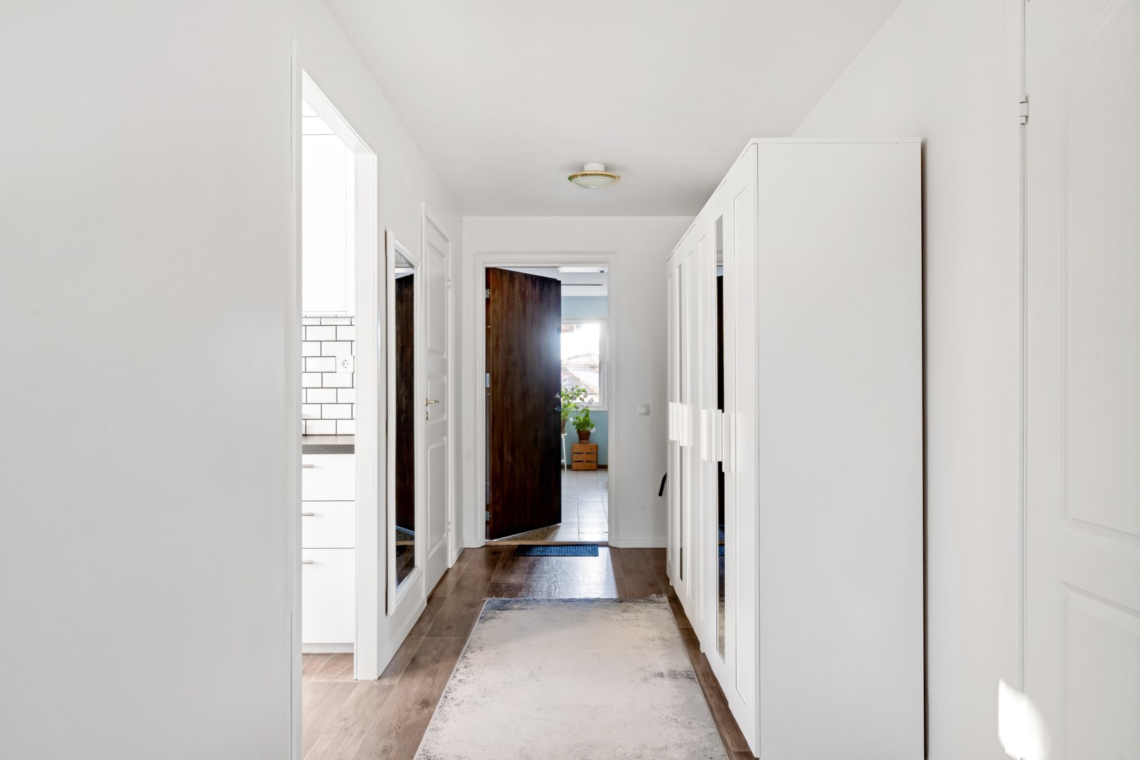 Bostadsbild från Bergslagsresan 3, Till salu i Sävja, Uppsala