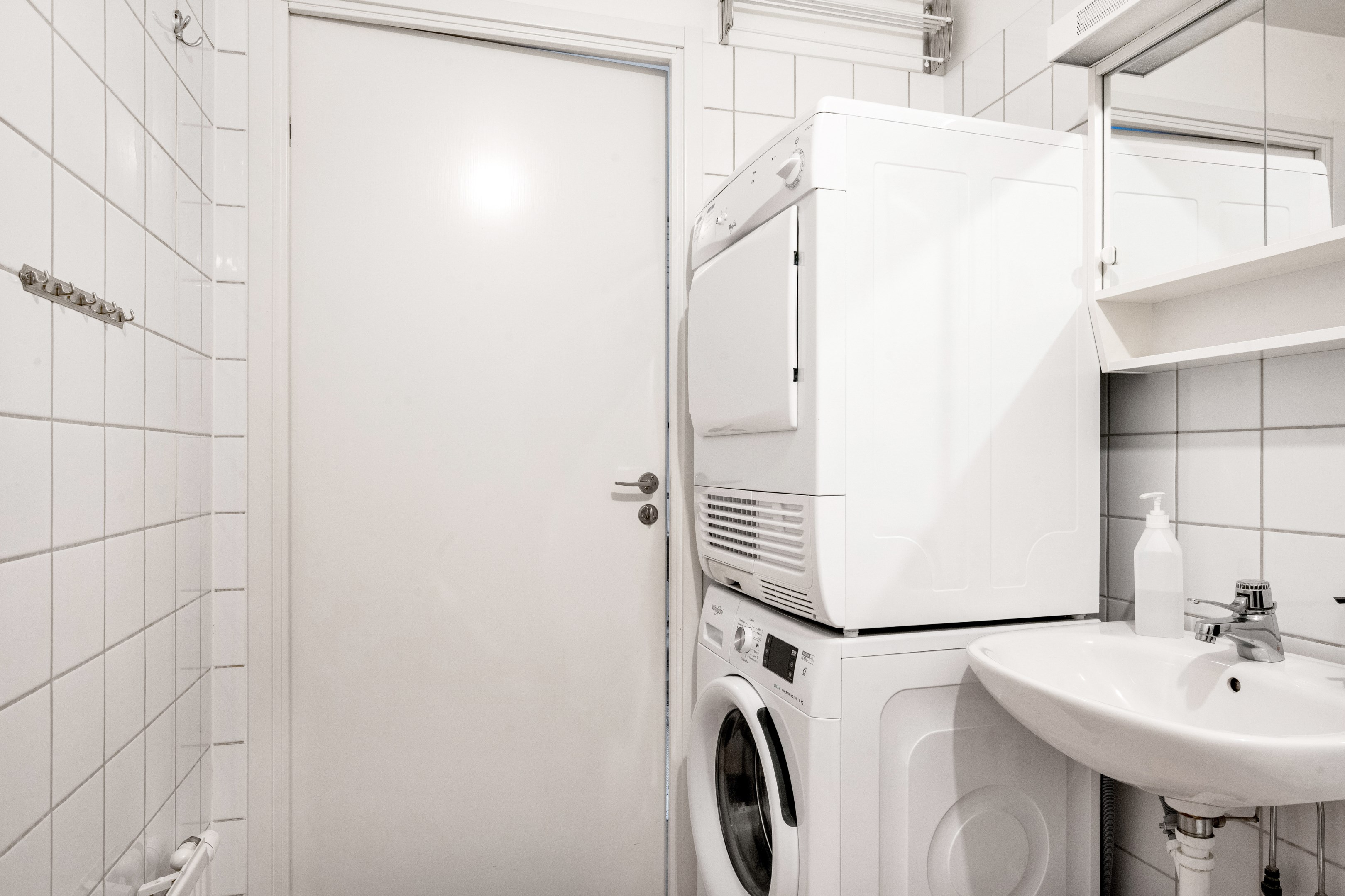 Bostadsbild från Smålandsvägen 1, Såld i Sävja, Uppsala