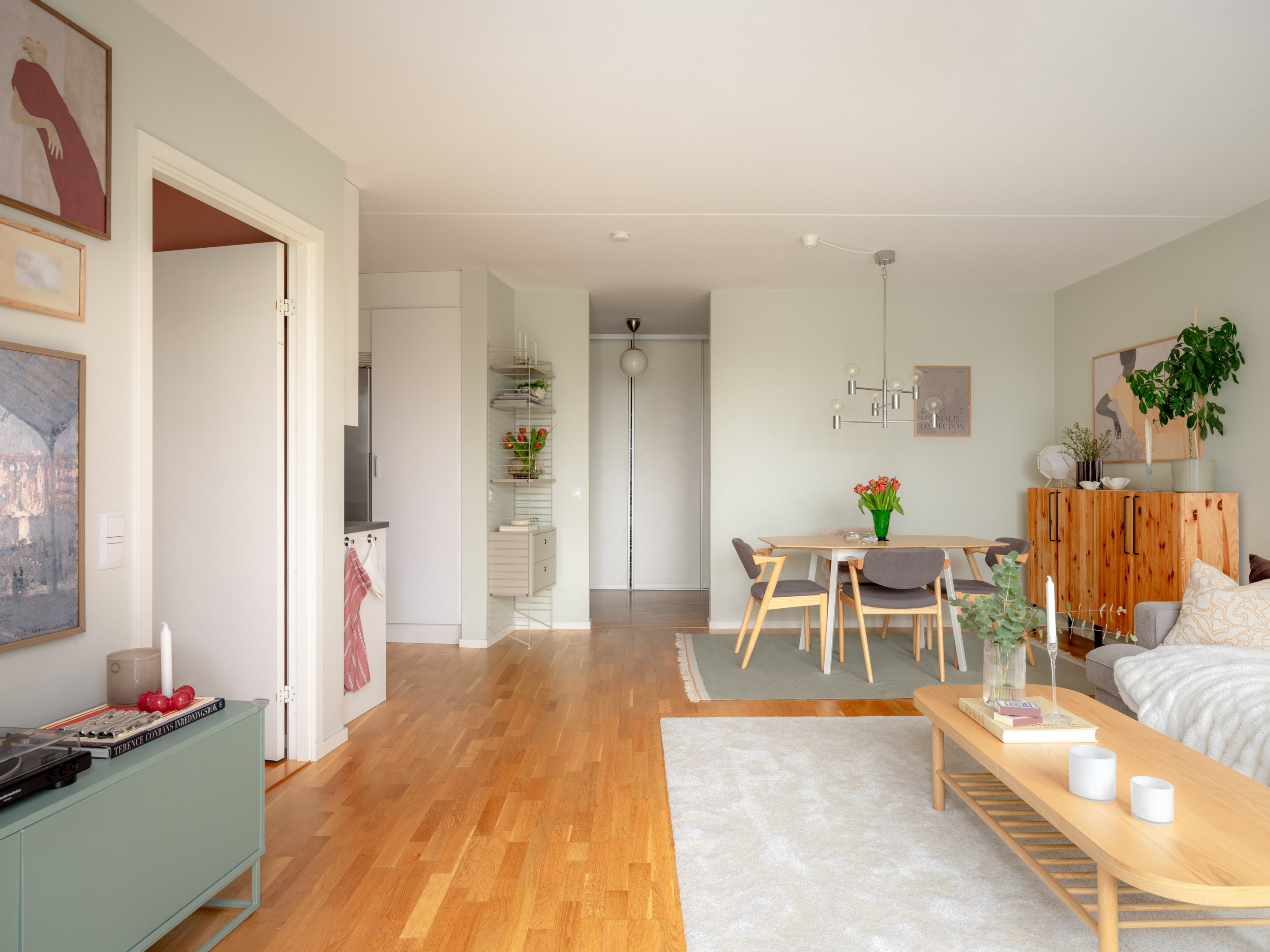 Bostadsbild från Kamrerarvägen 38, Till salu i Hägerstensåsen, Stockholm