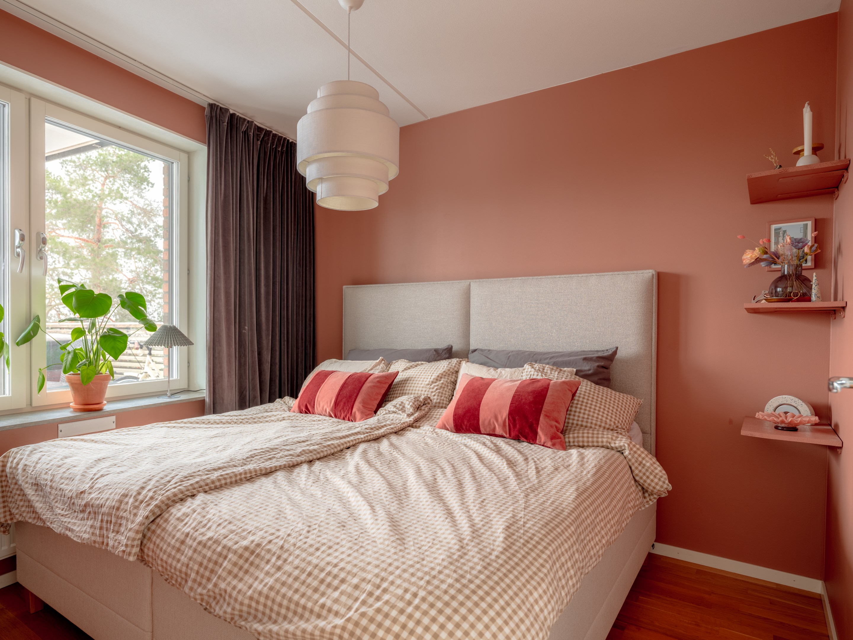 Bostadsbild från Kamrerarvägen 38, Till salu i Hägerstensåsen, Stockholm