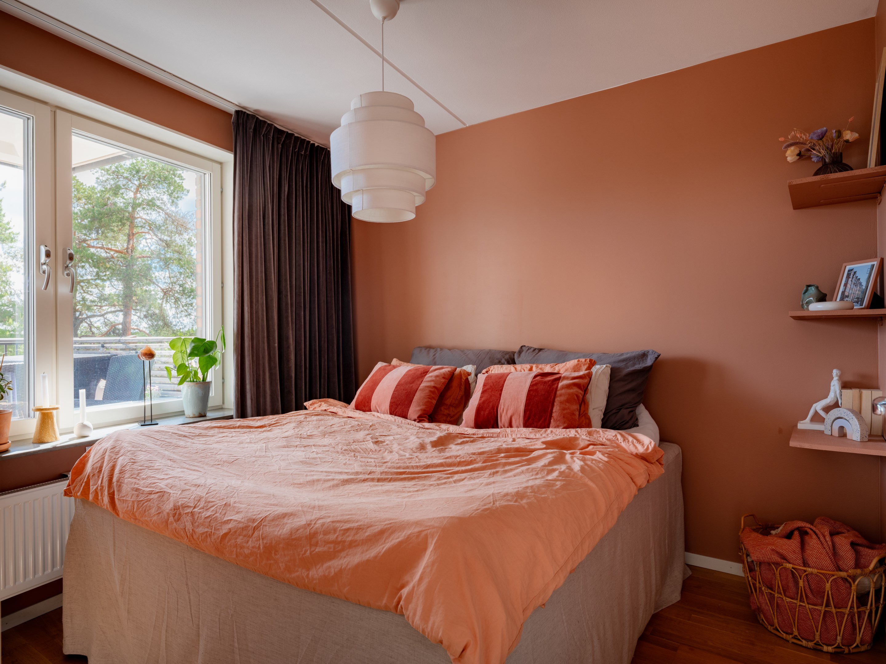 Bostadsbild från Kamrerarvägen 38, Till salu i Hägerstensåsen, Stockholm