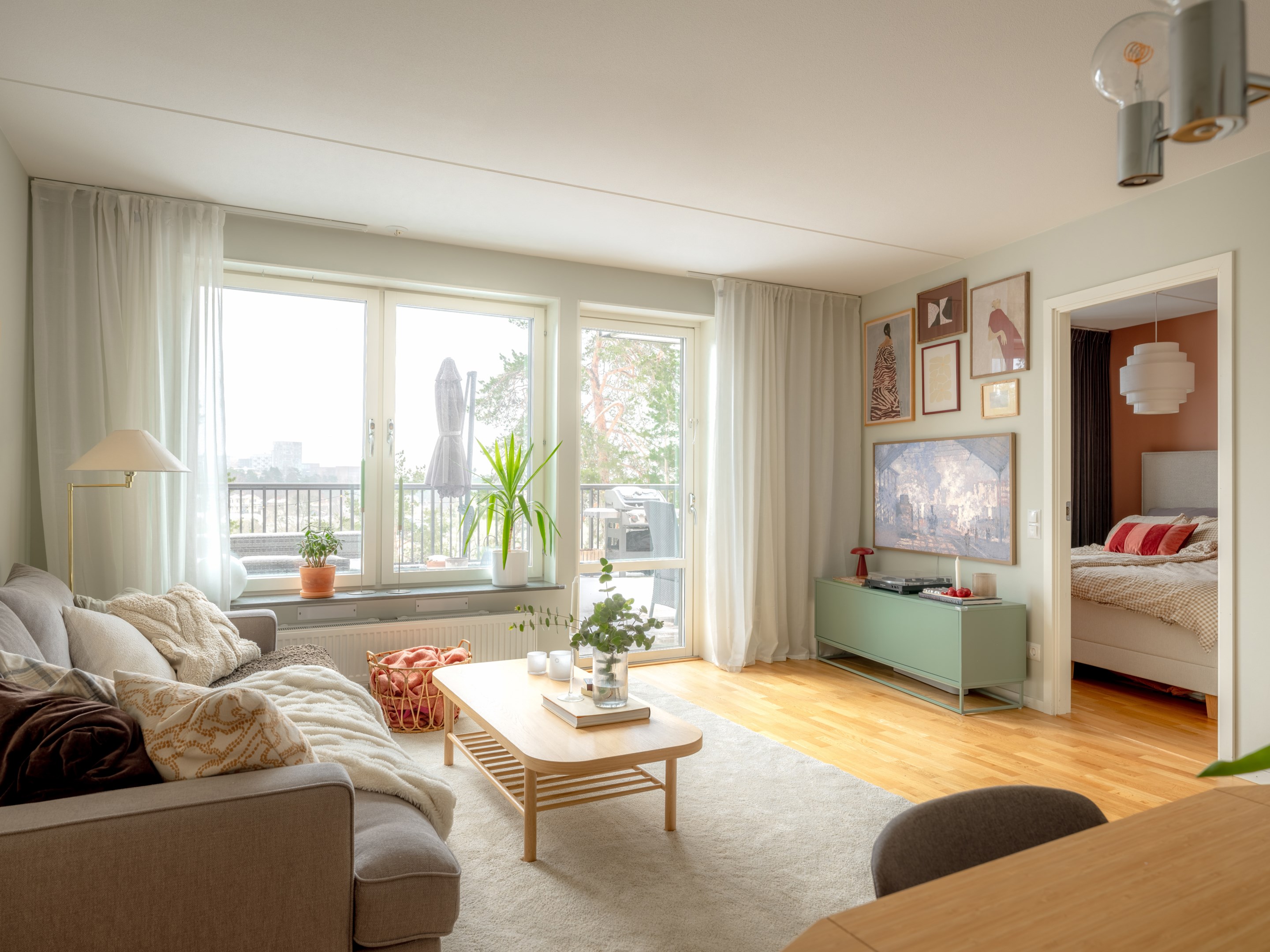 Bostadsbild från Kamrerarvägen 38, Till salu i Hägerstensåsen, Stockholm