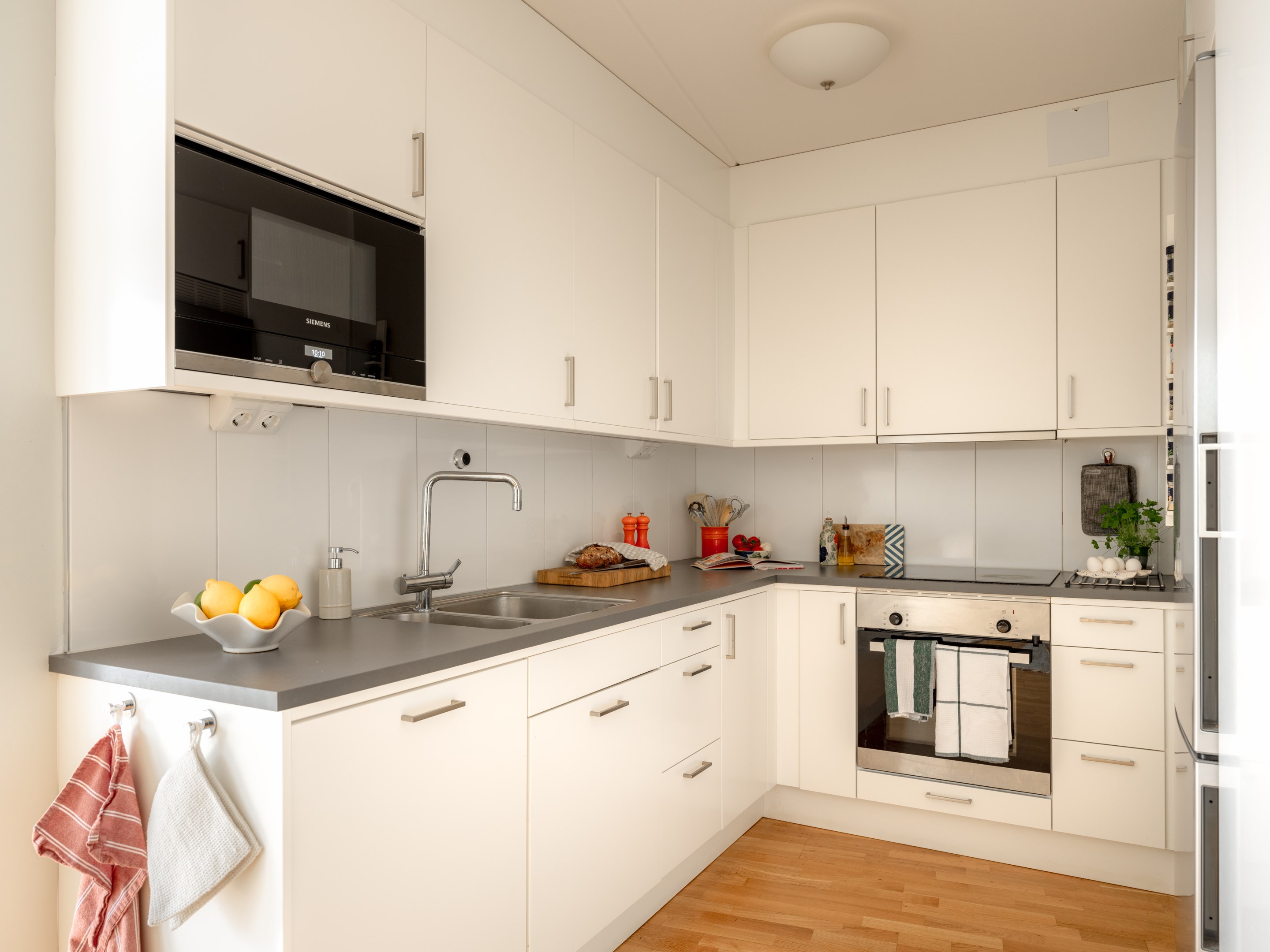 Bostadsbild från Kamrerarvägen 38, Till salu i Hägerstensåsen, Stockholm