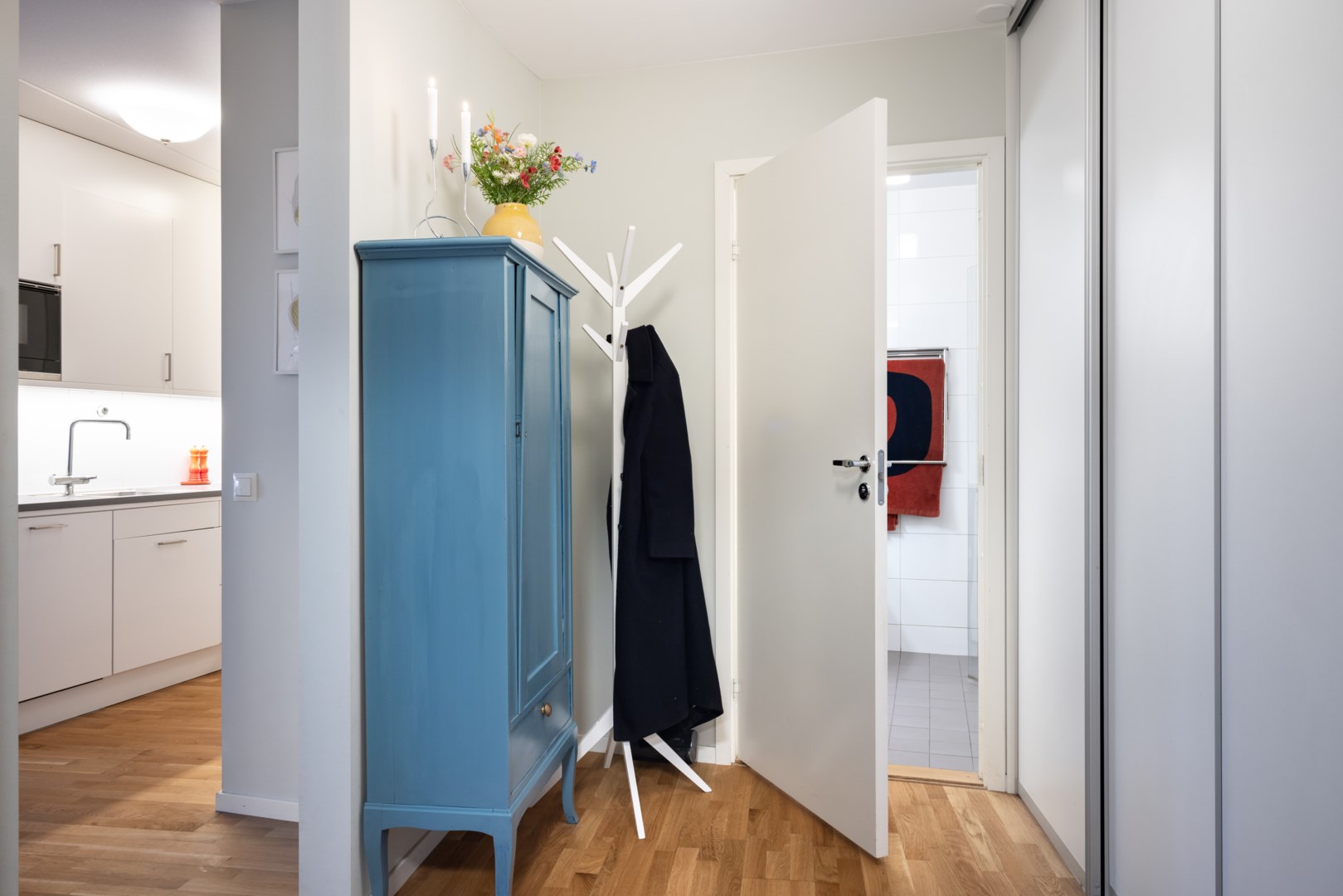 Bostadsbild från Kamrerarvägen 38, Kommande i Hägerstensåsen, Stockholm