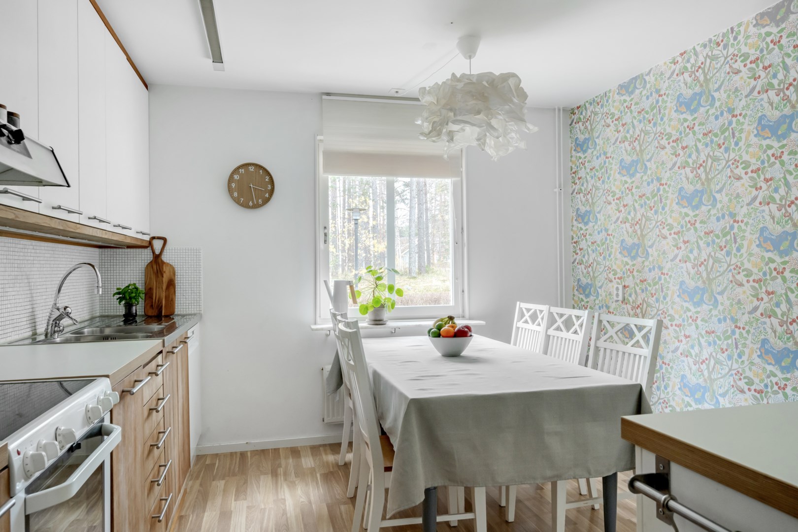 Bostadsbild från Gotlandsresan 99, Till salu i Sävja, Uppsala