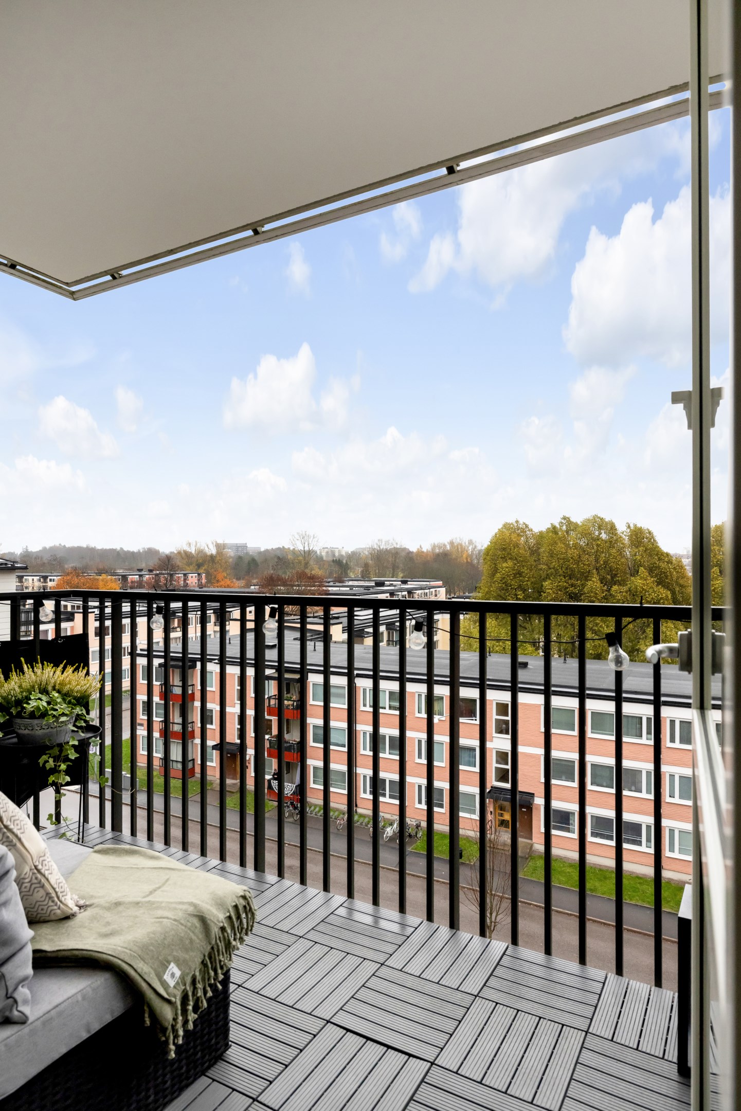 Bostadsbild från Råbyvägen 57E, Såld i Gränby, Uppsala