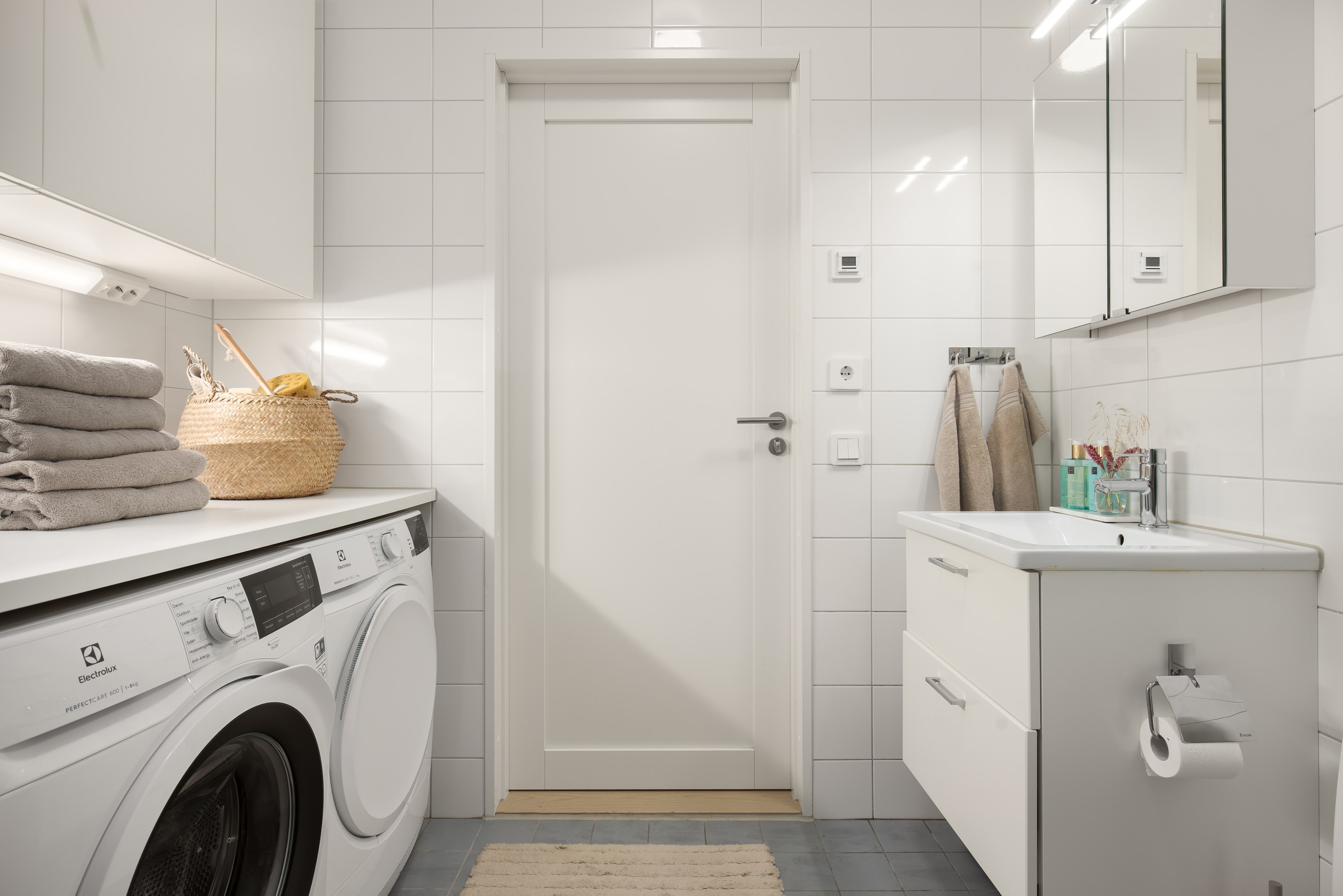 Bostadsbild från Tollare strand 1, Till salu i Tollare, Nacka