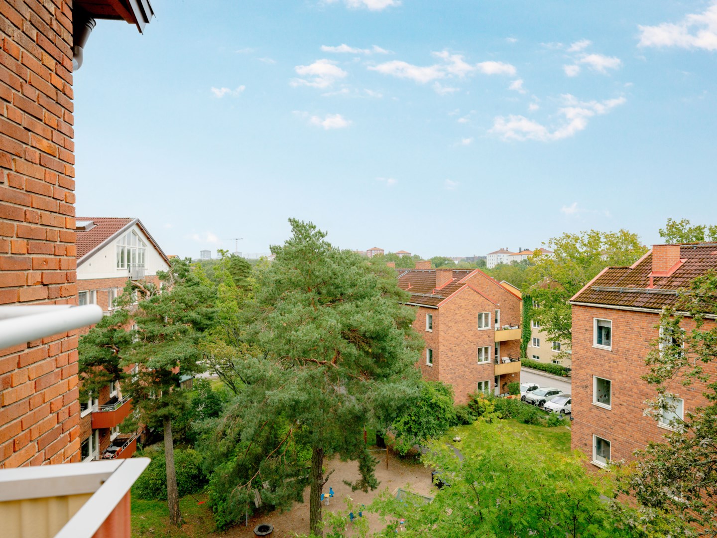 Bostadsbild från Sigurd Rings gata 7, Såld i Aspudden, Stockholm