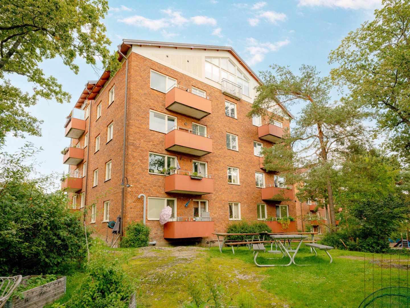 Bostadsbild från Sigurd Rings gata 7, Såld i Aspudden, Stockholm