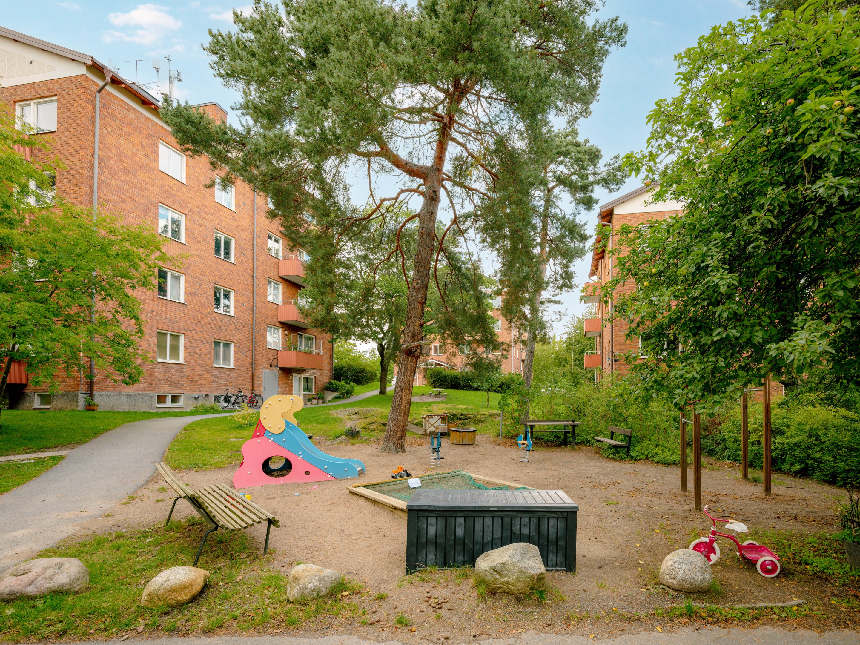 Bostadsbild från Sigurd Rings gata 7, Såld i Aspudden, Stockholm