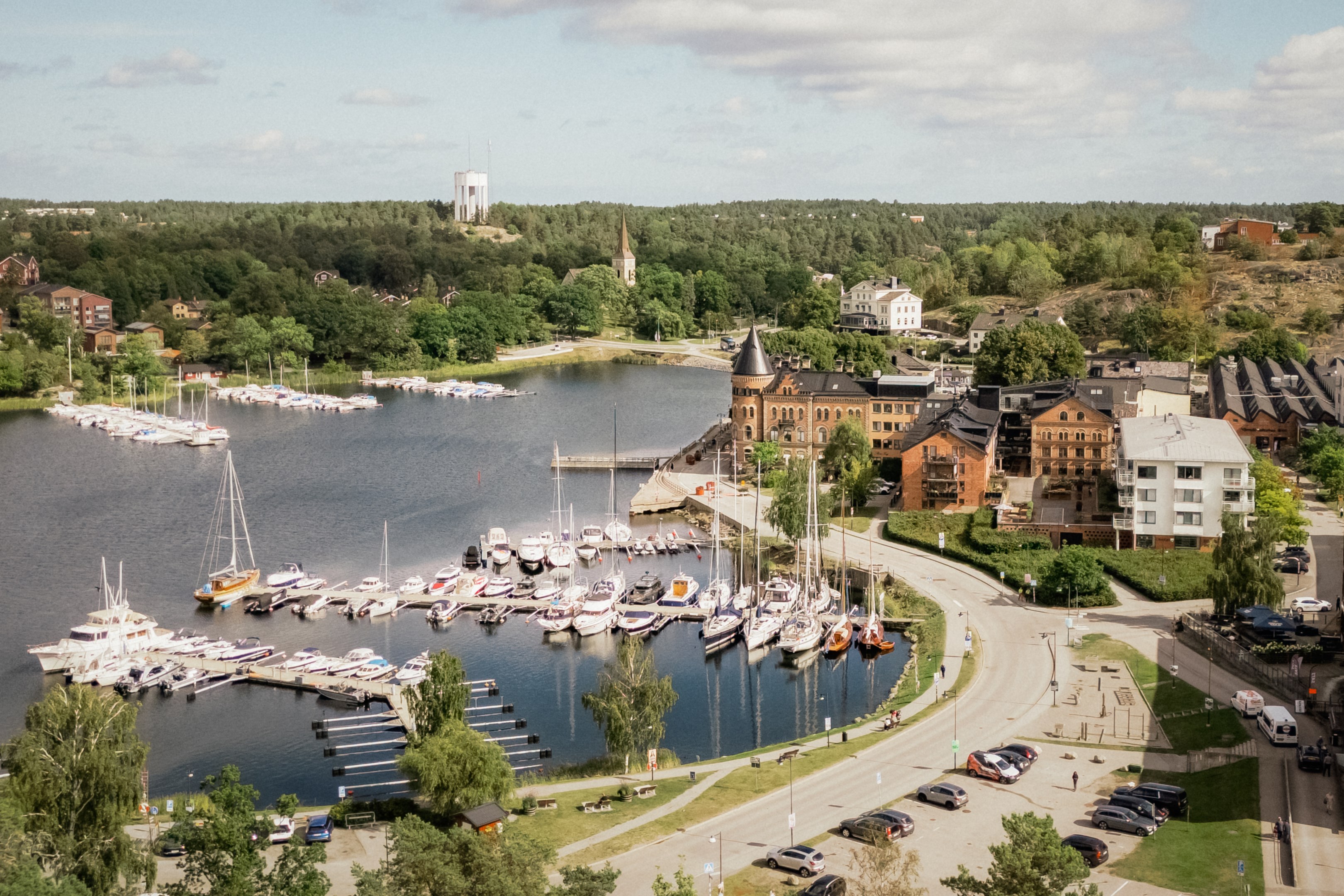Möjlighet till båtplats i hamnen