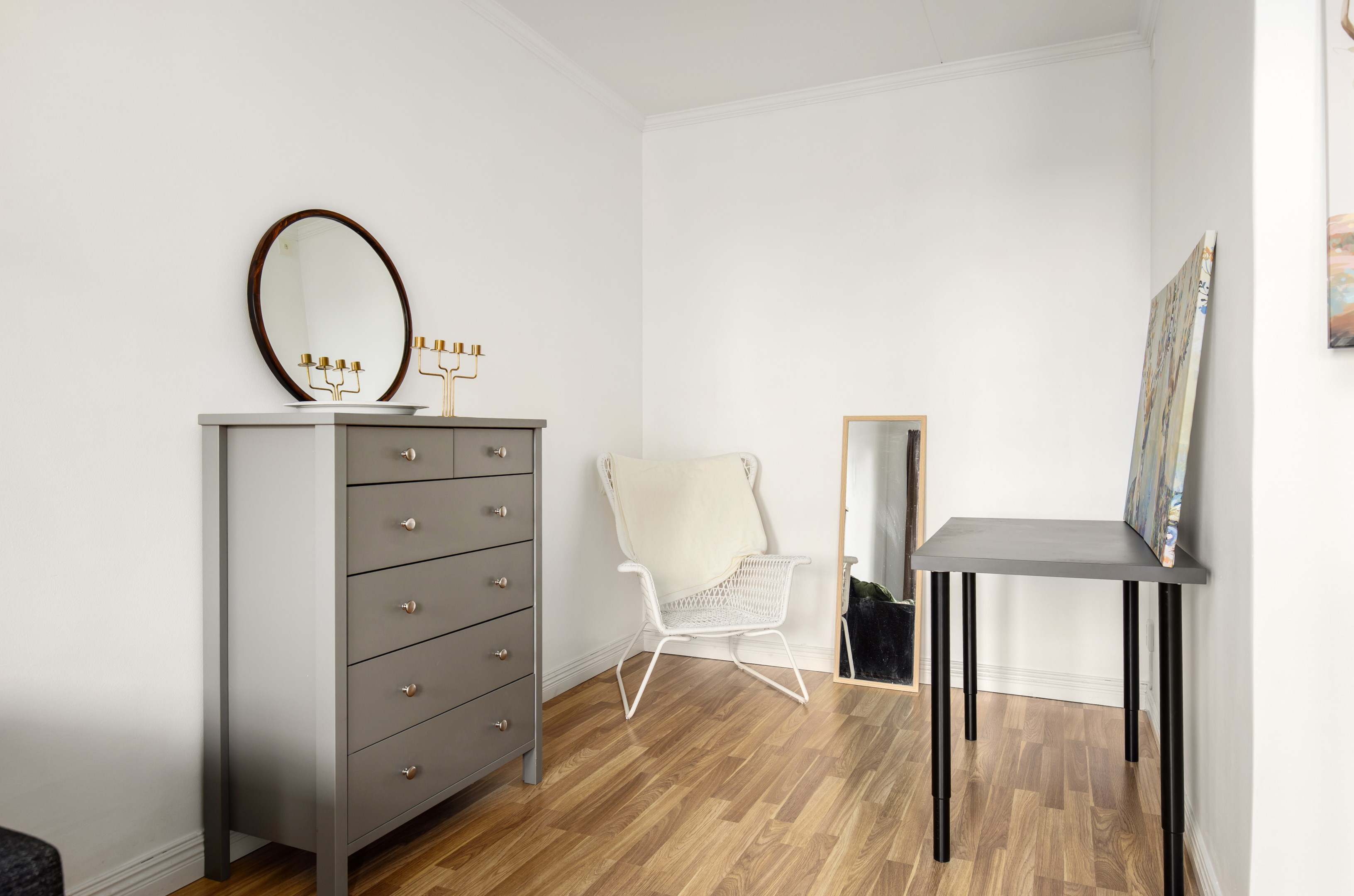 Bostadsbild från Skarpövägen 49, Såld i Västra Orminge, Nacka