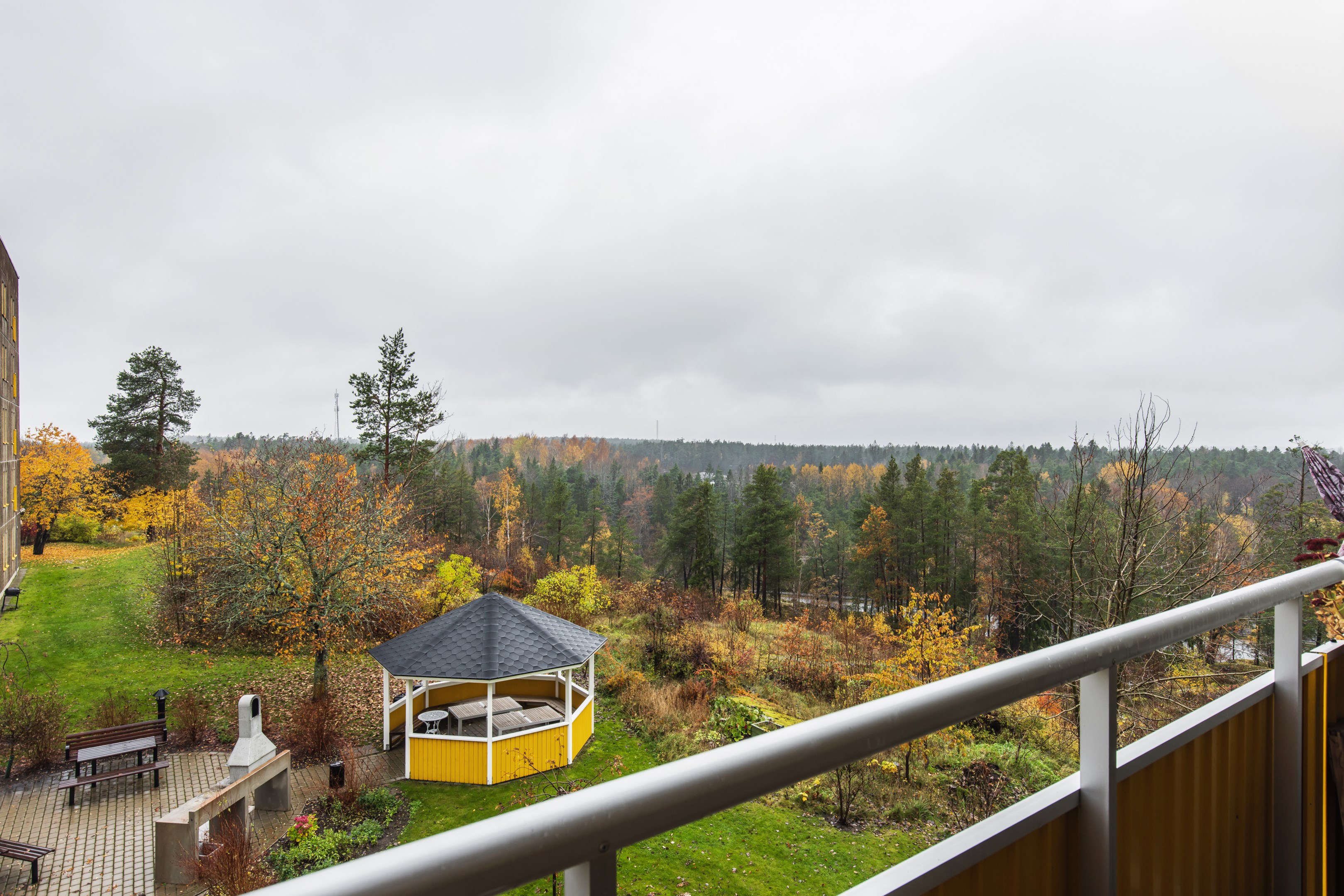 Bostadsbild från Skarpövägen 49, Såld i Västra Orminge, Nacka