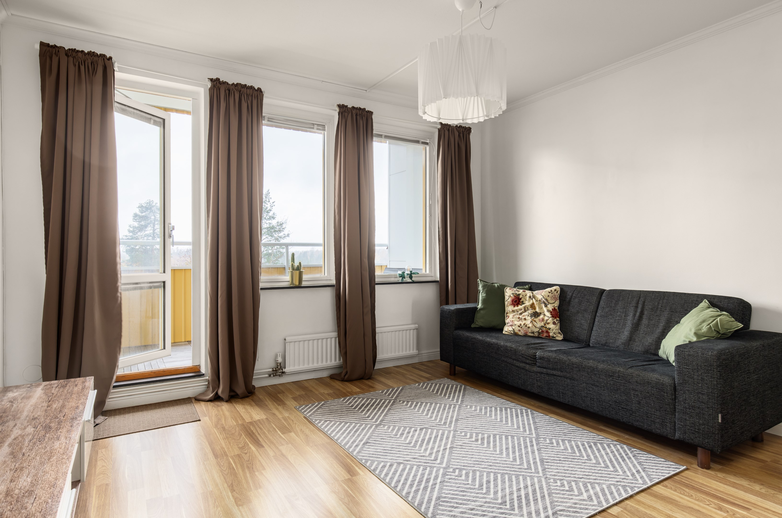 Bostadsbild från Skarpövägen 49, Såld i Västra Orminge, Nacka