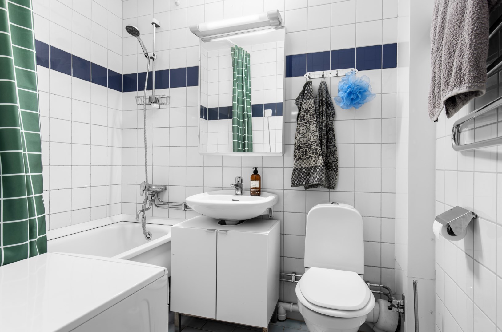 Bostadsbild från Skarpövägen 49, Såld i Västra Orminge, Nacka