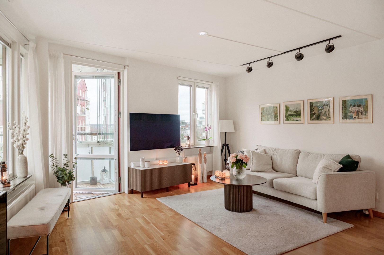 Bostadsbild från Finnbergsvägen 68, Såld i Finnberget, Nacka