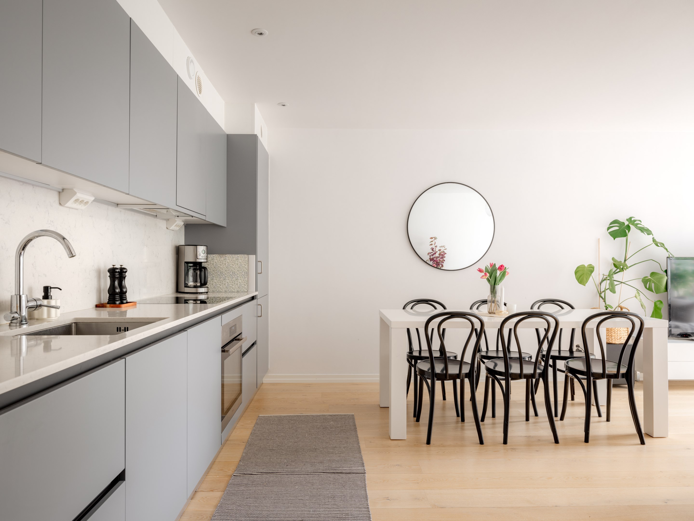 Bostadsbild från Valborgsmässovägen 20A, Till salu i Midsommarkransen - Telefonplan, Stockholm