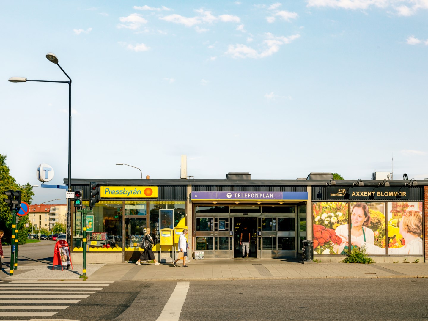 Bostadsbild från Radiusbacken 39, Till salu i Midsommarkransen, Stockholm
