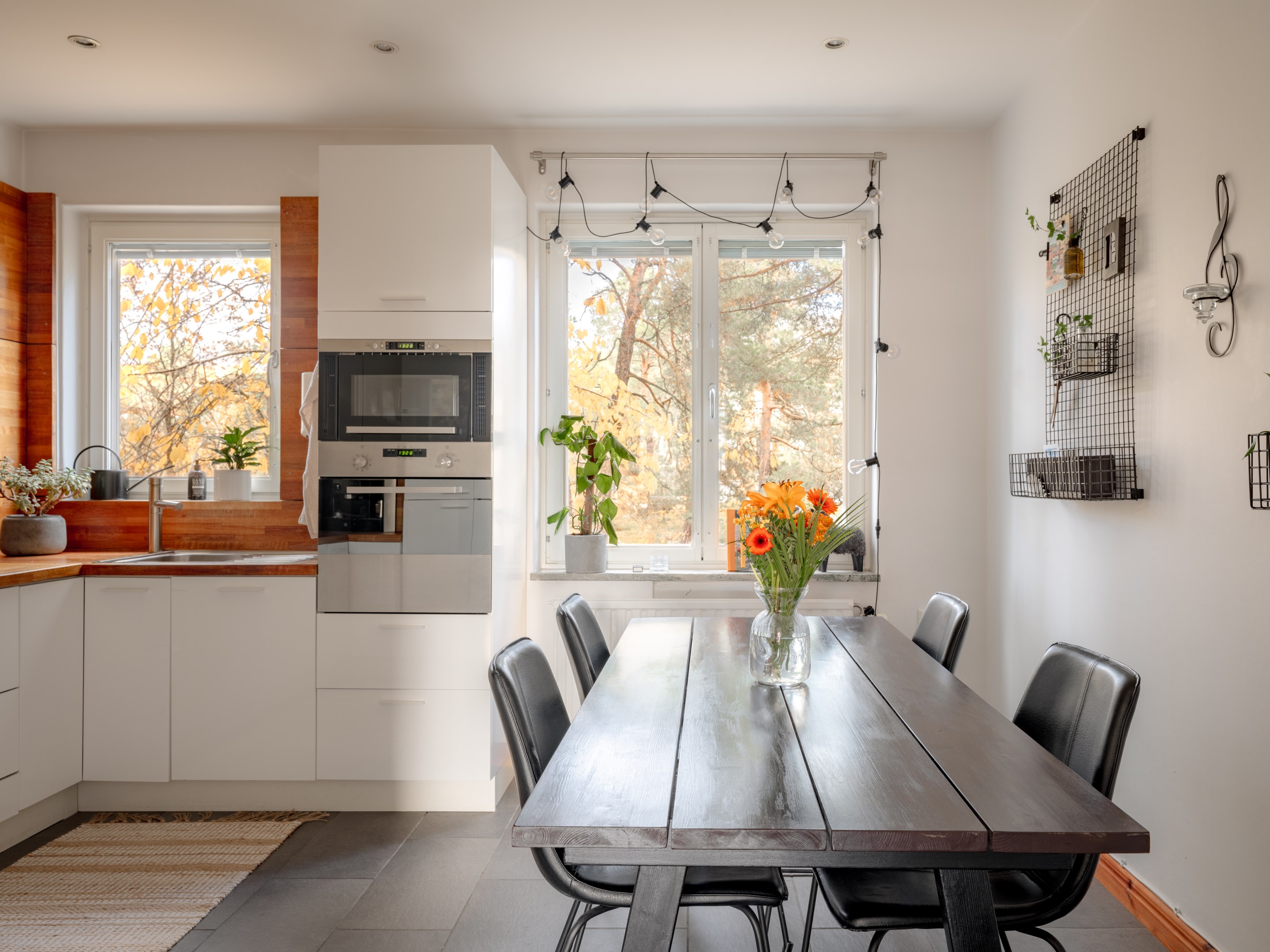 Bostadsbild från Inteckningsvägen 64, Till salu i Hägerstensåsen, Stockholm