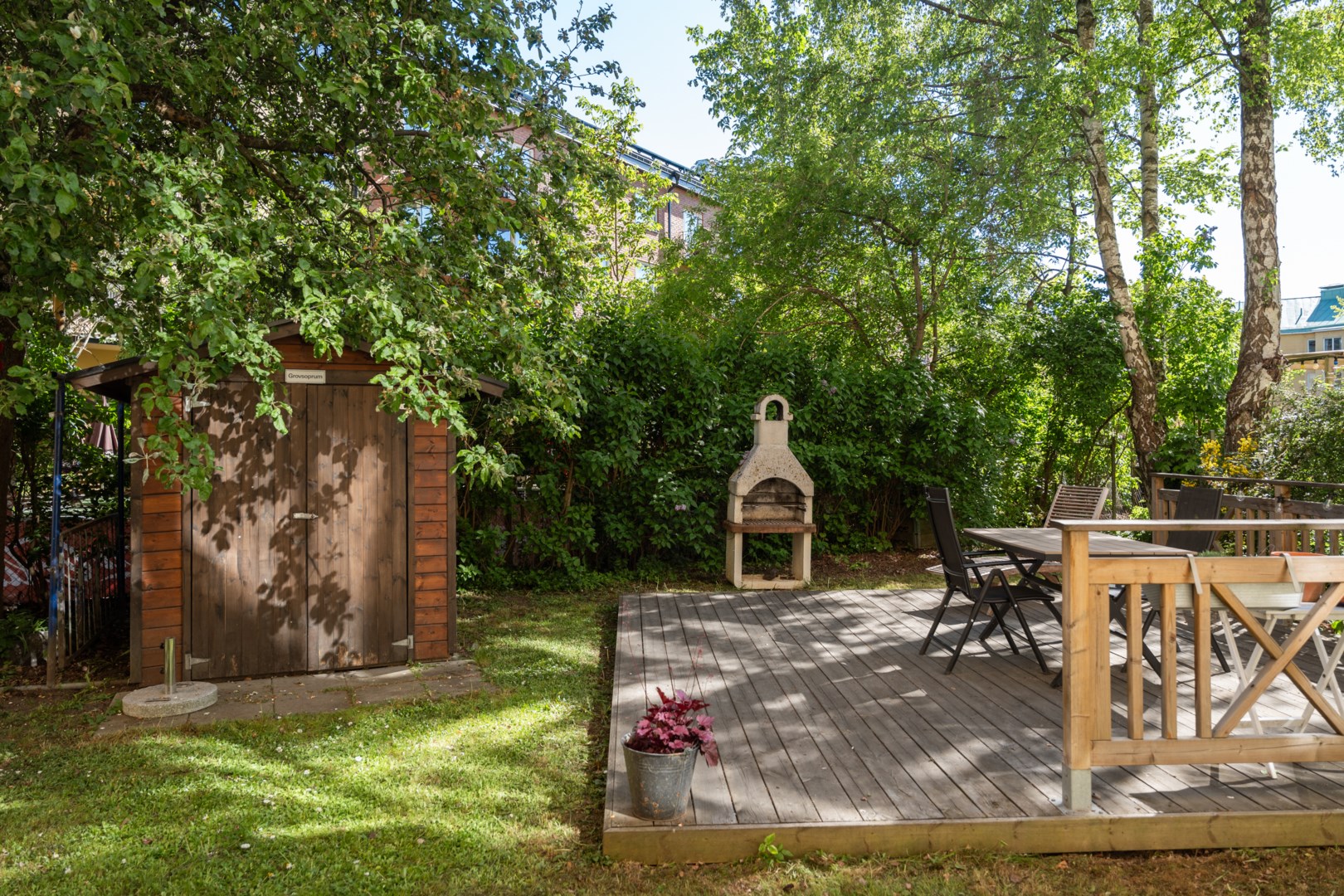 Bostadsbild från Svandammsvägen 3, Till salu i Midsommarkransen, Stockholm