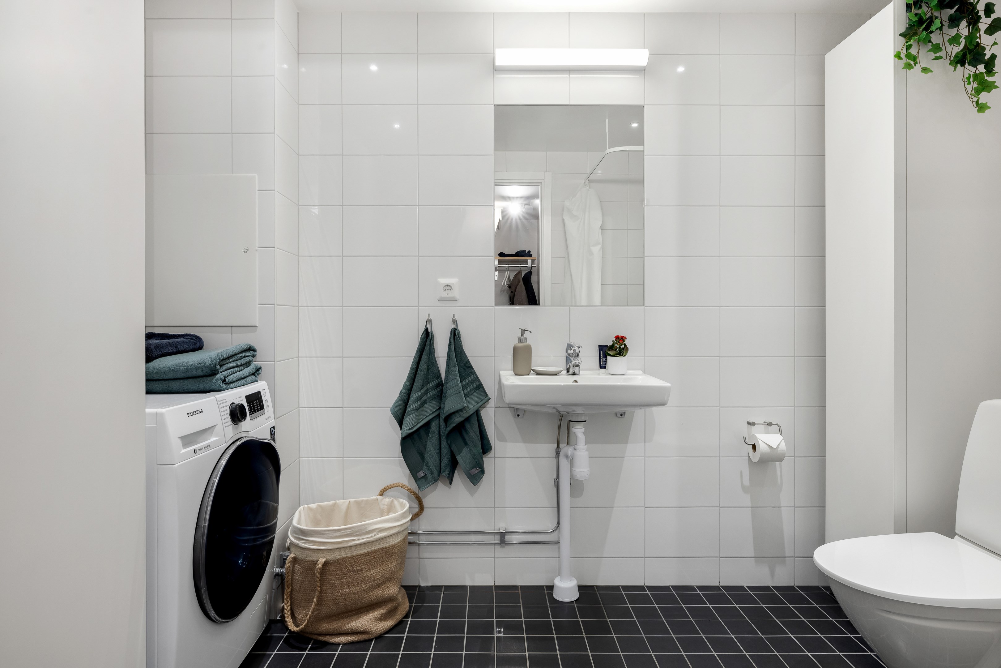 Bostadsbild från Rosendalsvägen 12, Till salu i Rosendal, Uppsala