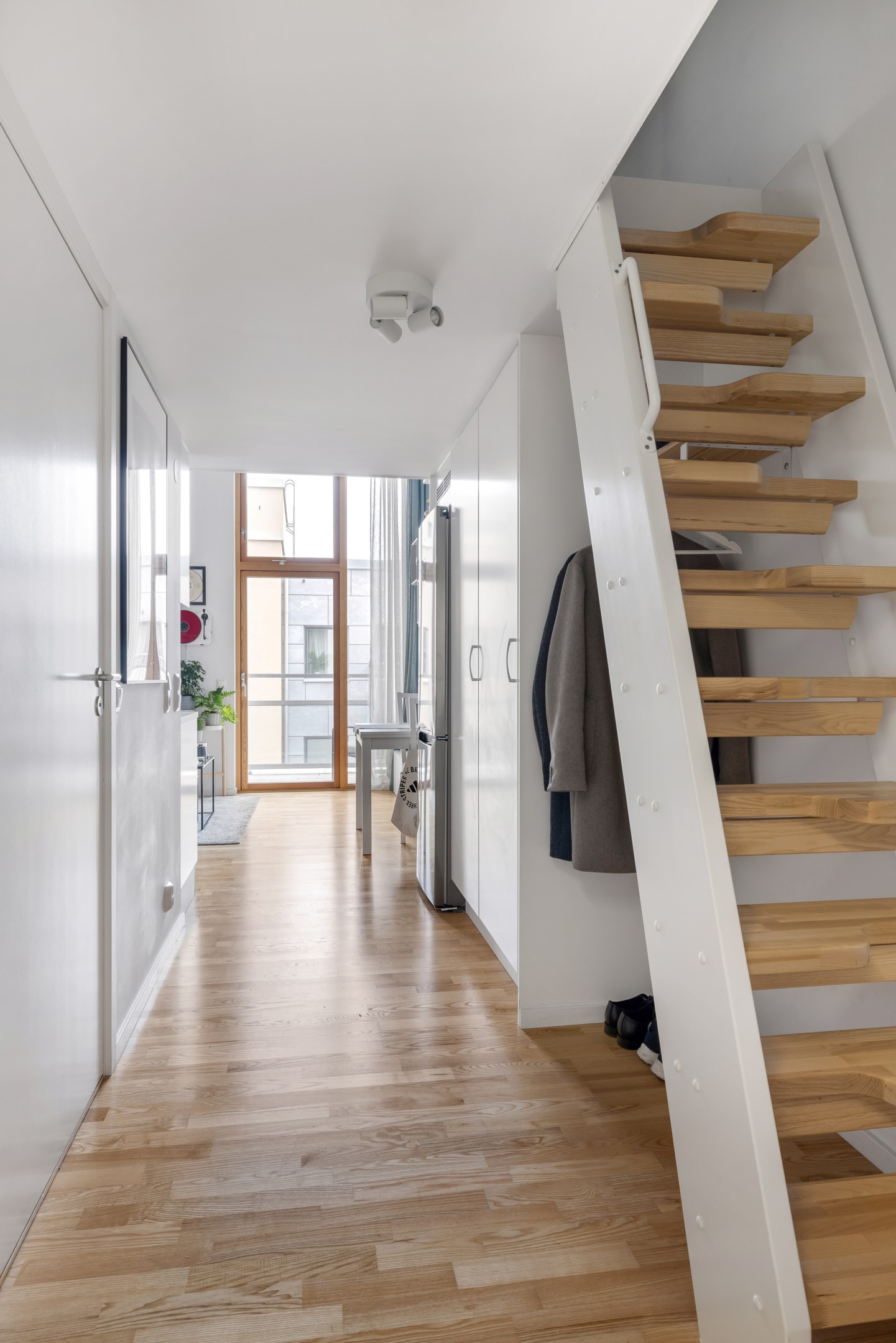 Bostadsbild från Rosendalsvägen 12, Till salu i Rosendal, Uppsala