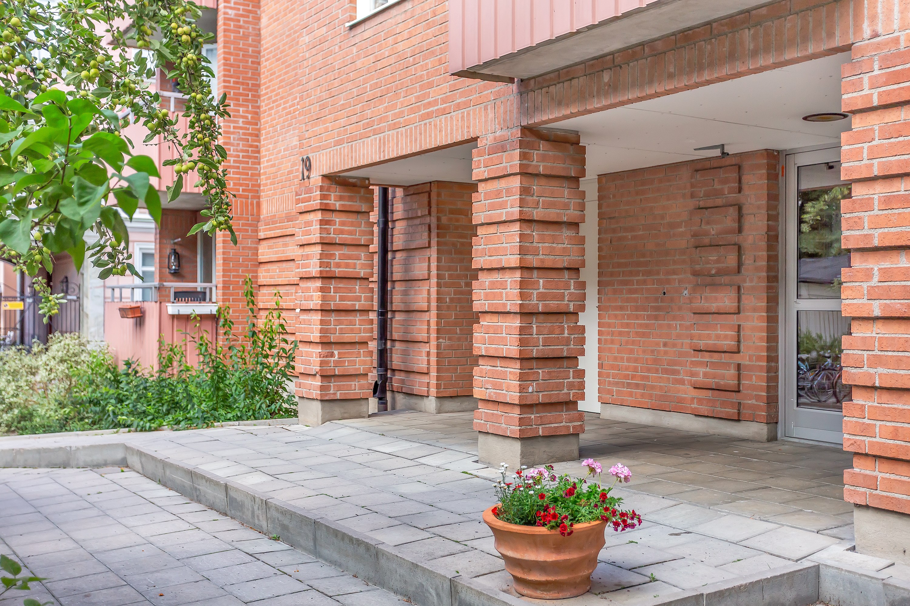 Bostadsbild från Linnégatan 19, Till salu i Centrum, Uppsala