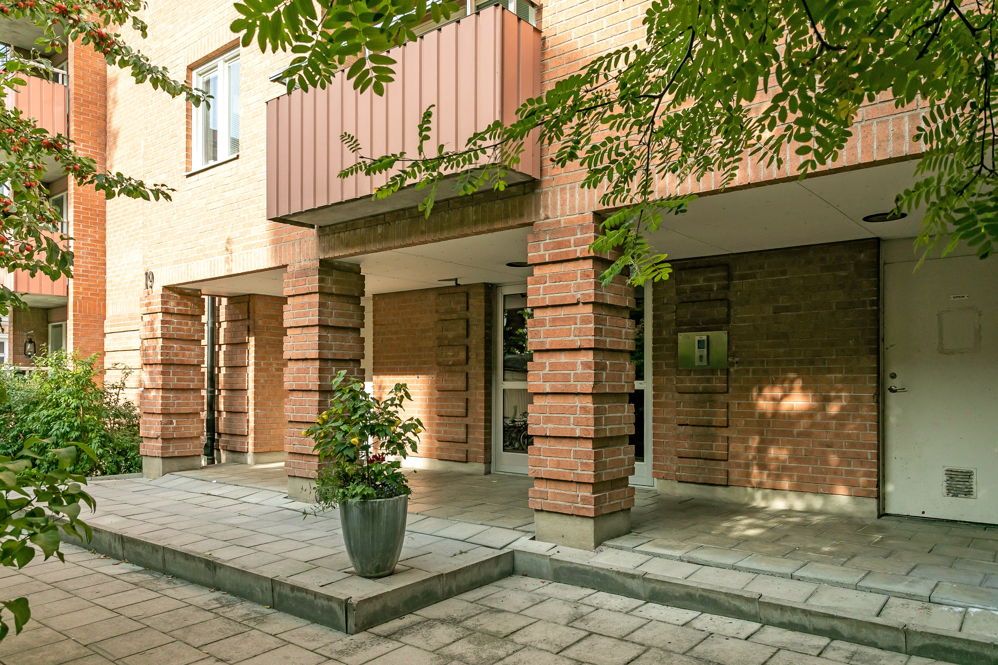 Bostadsbild från Linnégatan 19, Till salu i Centrum, Uppsala