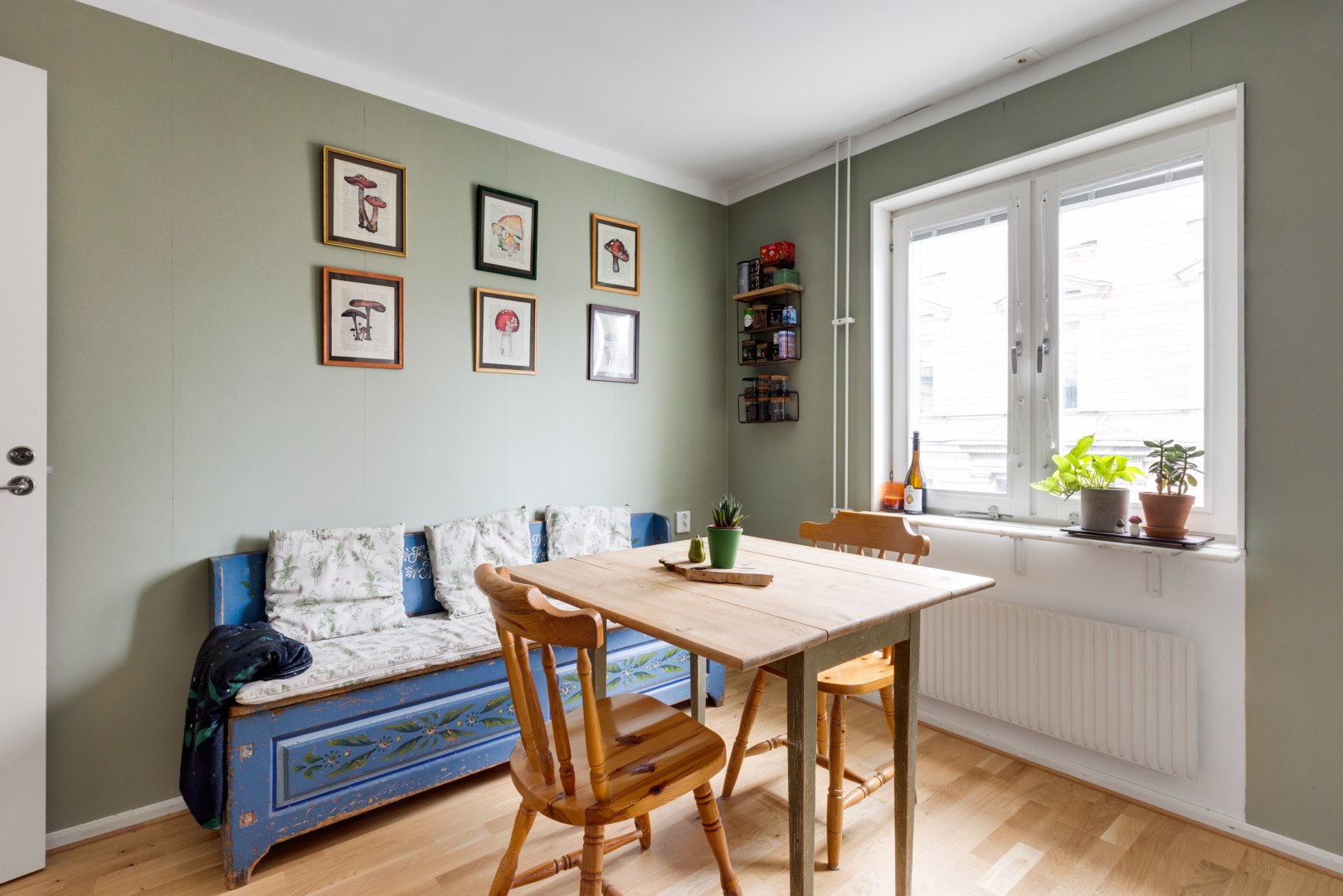 Bostadsbild från Linnégatan 19, Till salu i Centrum, Uppsala