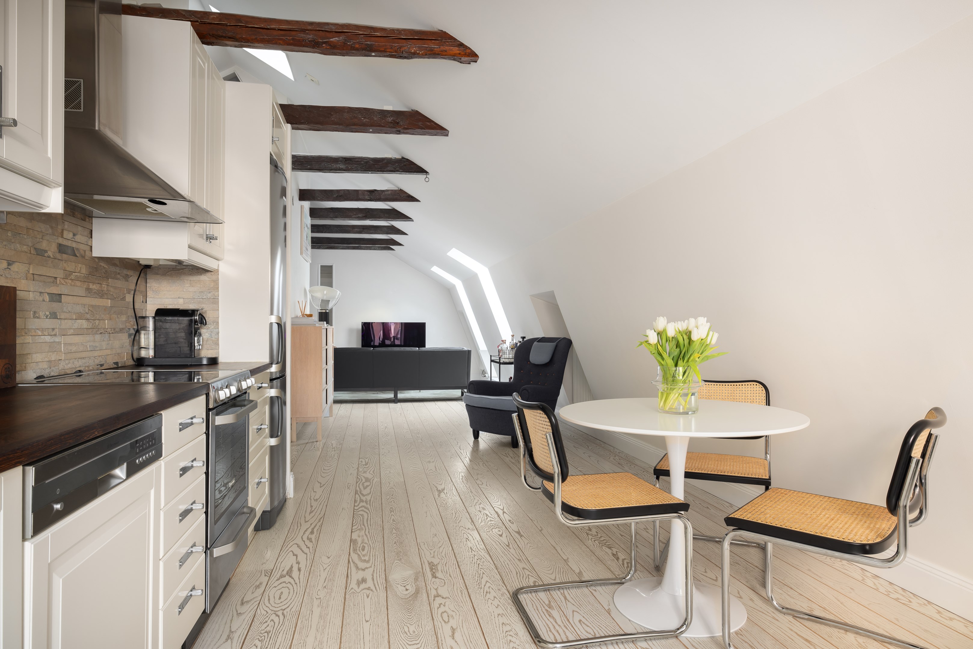 Bostadsbild från Regeringsgatan 90, 3/3 tr, Kommande i Vasastan - Norrmalm, Stockholm