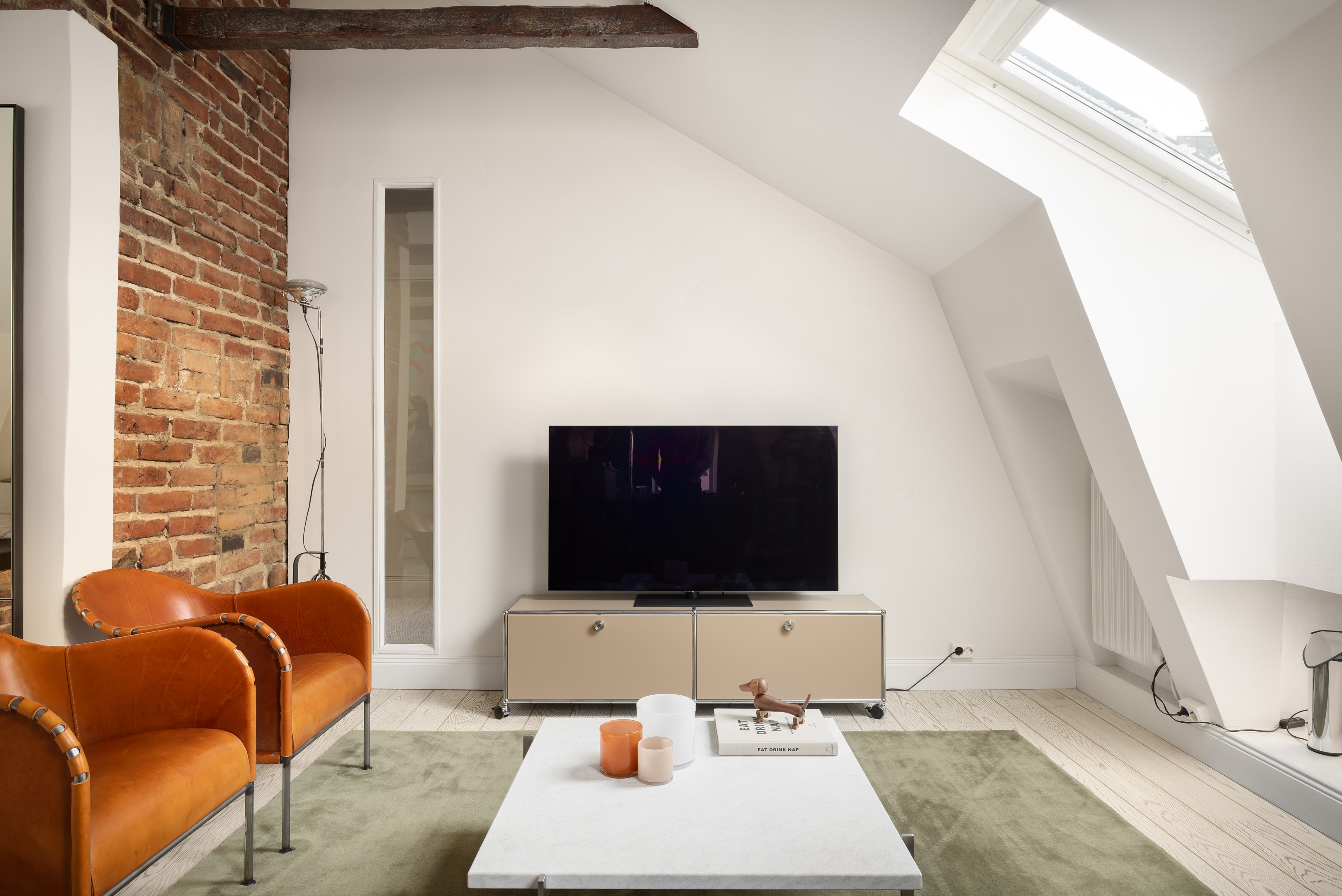 Bostadsbild från Regeringsgatan 90, 3/3 tr, Kommande i Vasastan - Norrmalm, Stockholm