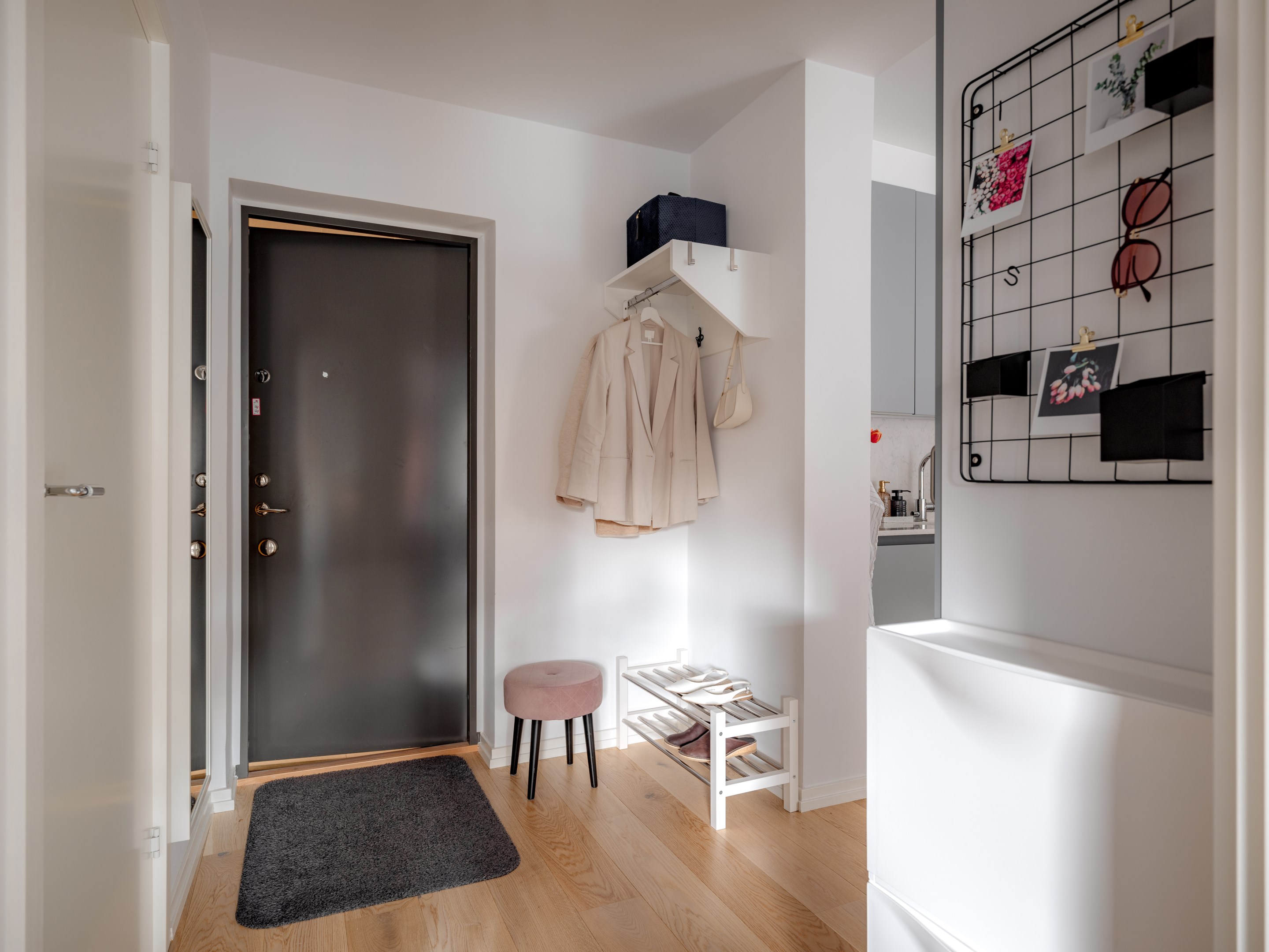 Bostadsbild från Valborgsmässovägen 20A, Såld i Midsommarkransen - Telefonplan, Stockholm