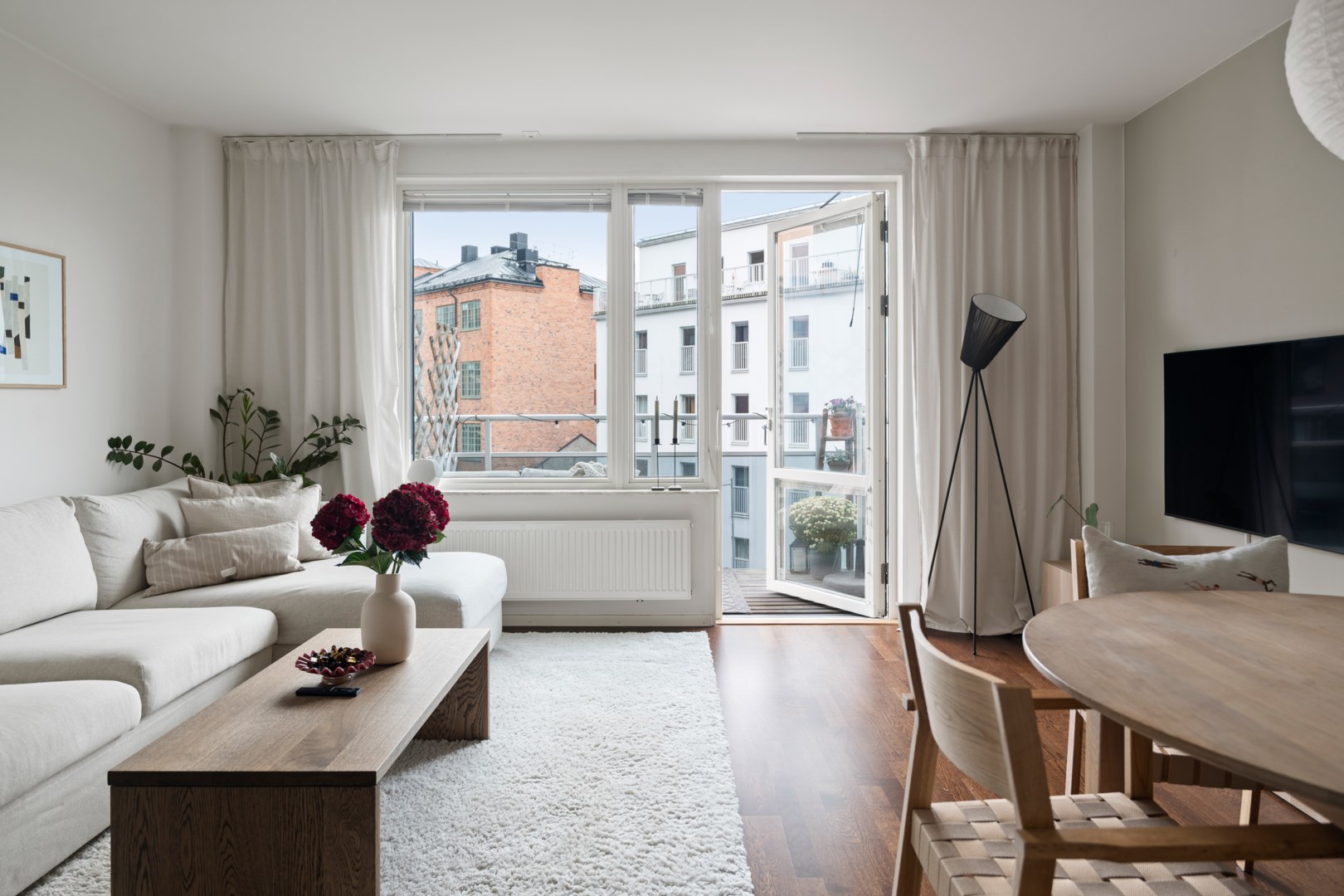 Bostadsbild från Tellusborgsvägen 92, Kommande i Midsommarkransen, Stockholm