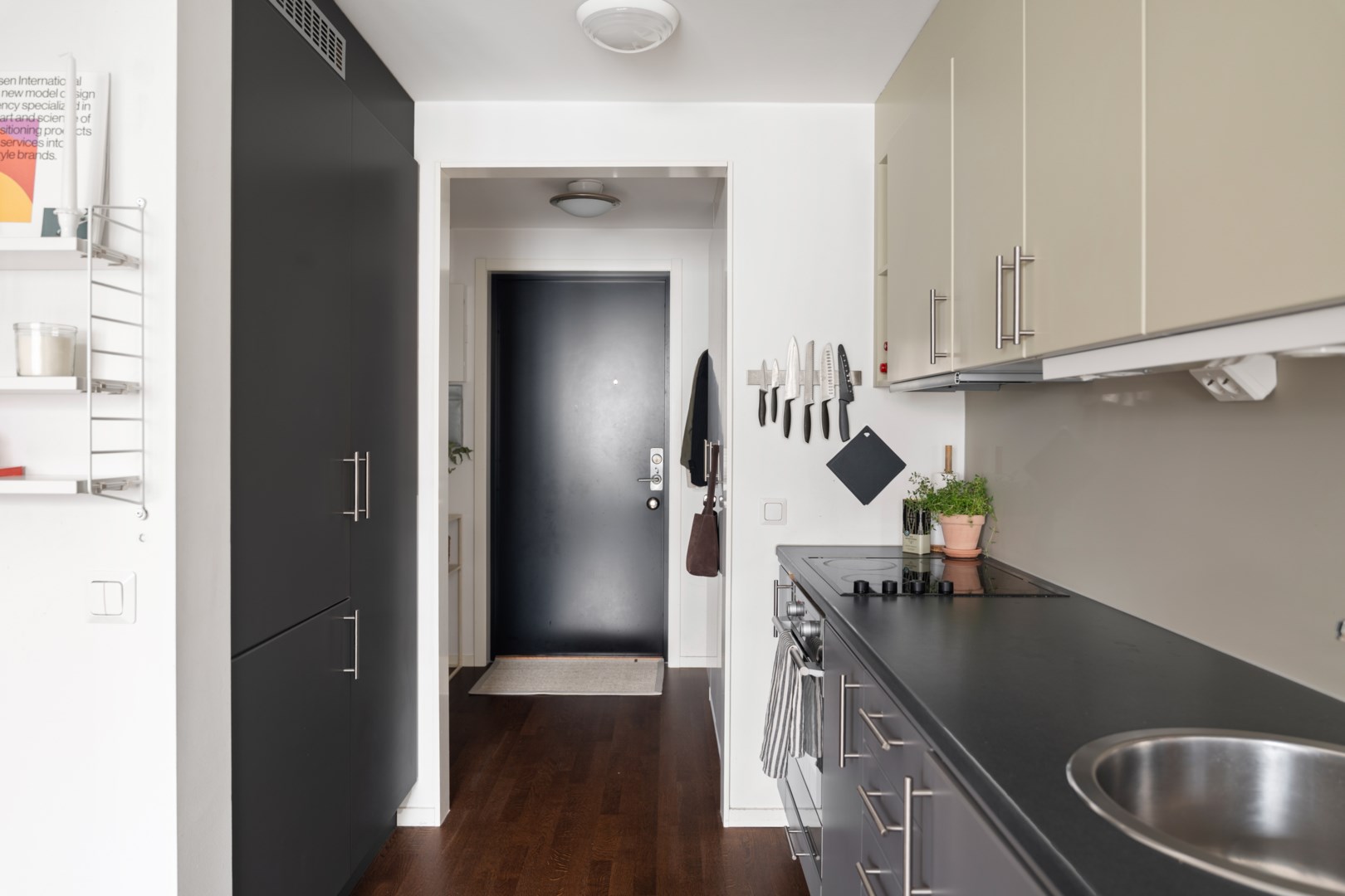 Bostadsbild från Tellusborgsvägen 92, Kommande i Midsommarkransen, Stockholm